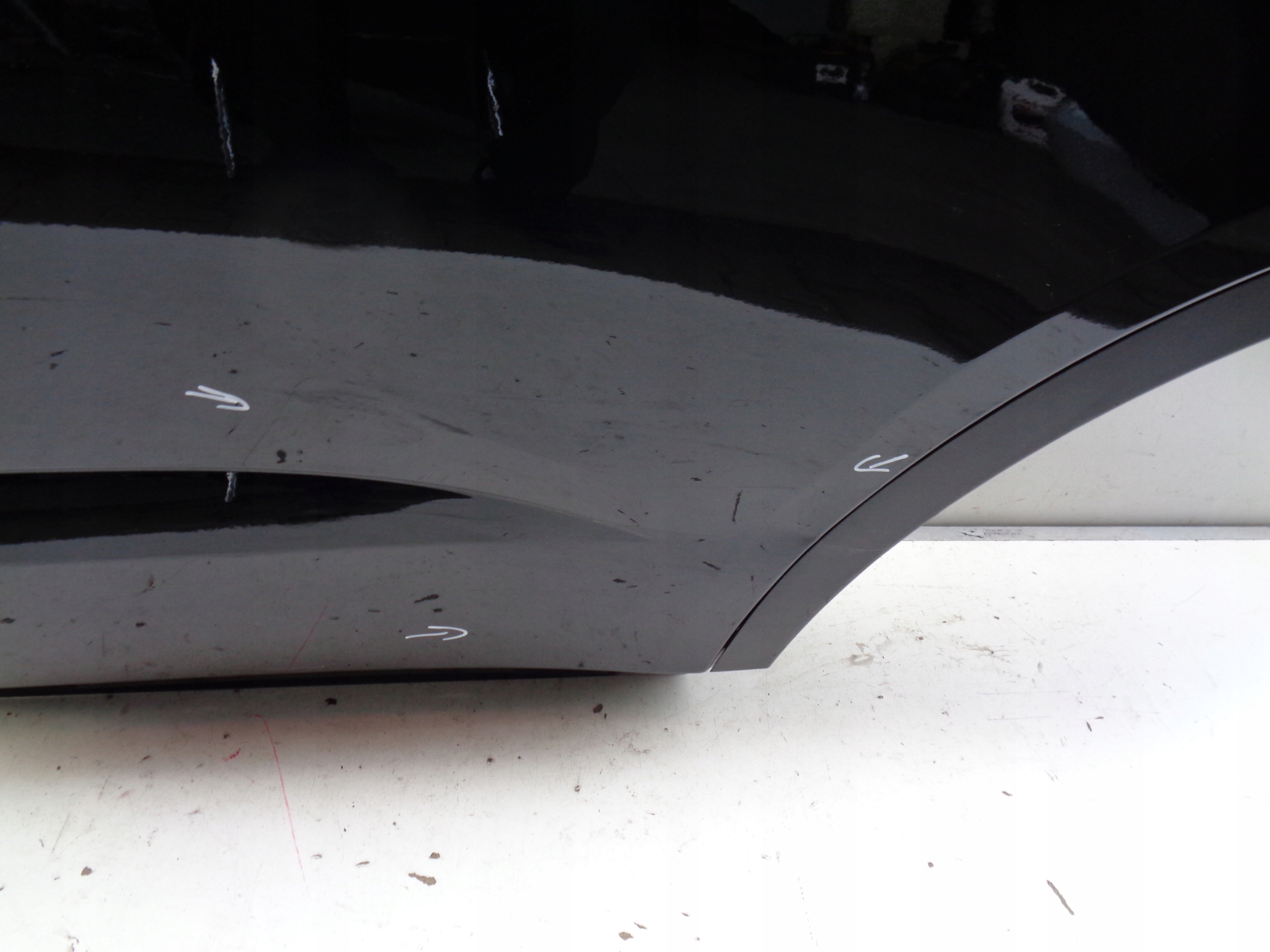 ĽAVÉ ZADNÉ DVERE JAGUAR E-PACE 18- NR 39423