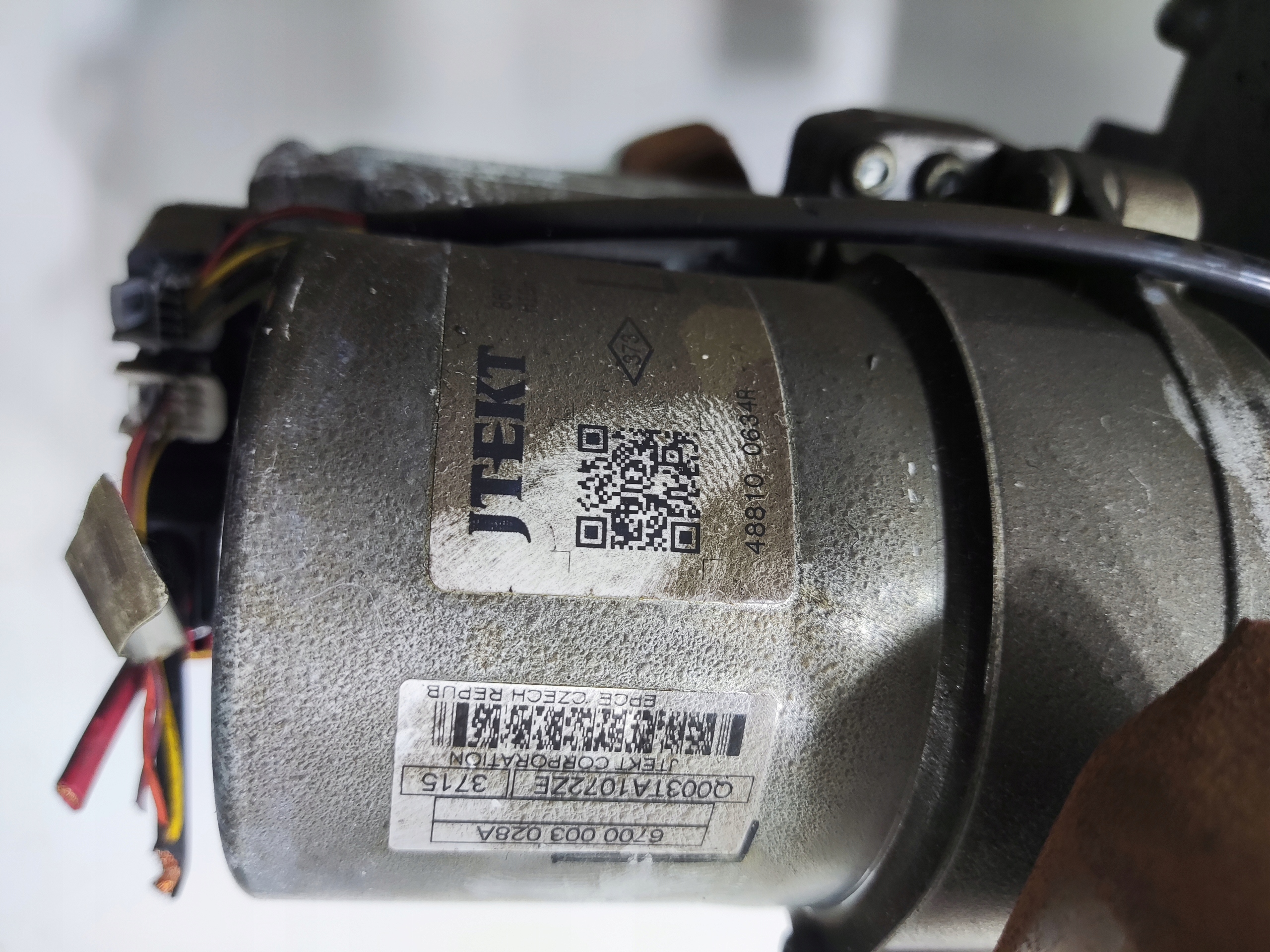 ELEKTRICKÉ SERVOČERPADLO VOLANTOVÁ TYČ RENAULT CAPTUR I 48100634R 2013-2016 EUROPA