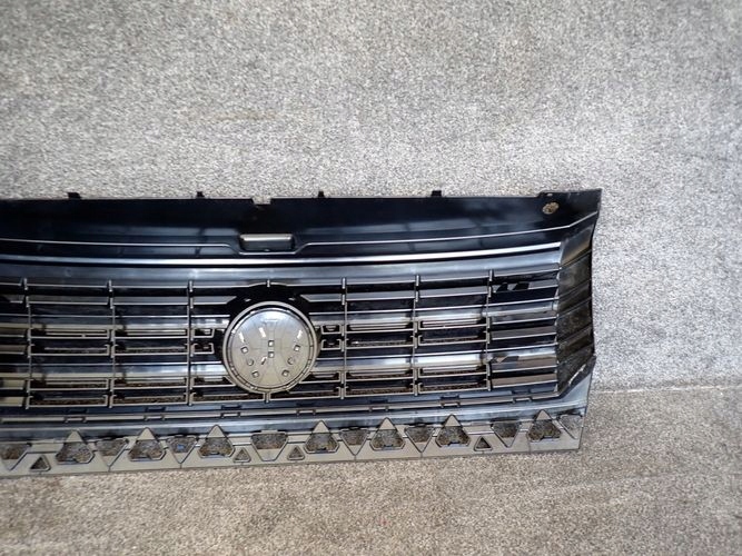 VW CRAFTER II 17- MRIEZKA LISTA 7C0853653