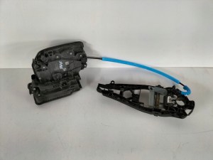 ZAMOK PRAVYCH PREDNYCH DVERI BMW 2 F45 F46 14- BMW X2 ZAMOK PRAVYCH PREDNYCH DVERI BMW 2 F45 F46 14- BMW X2