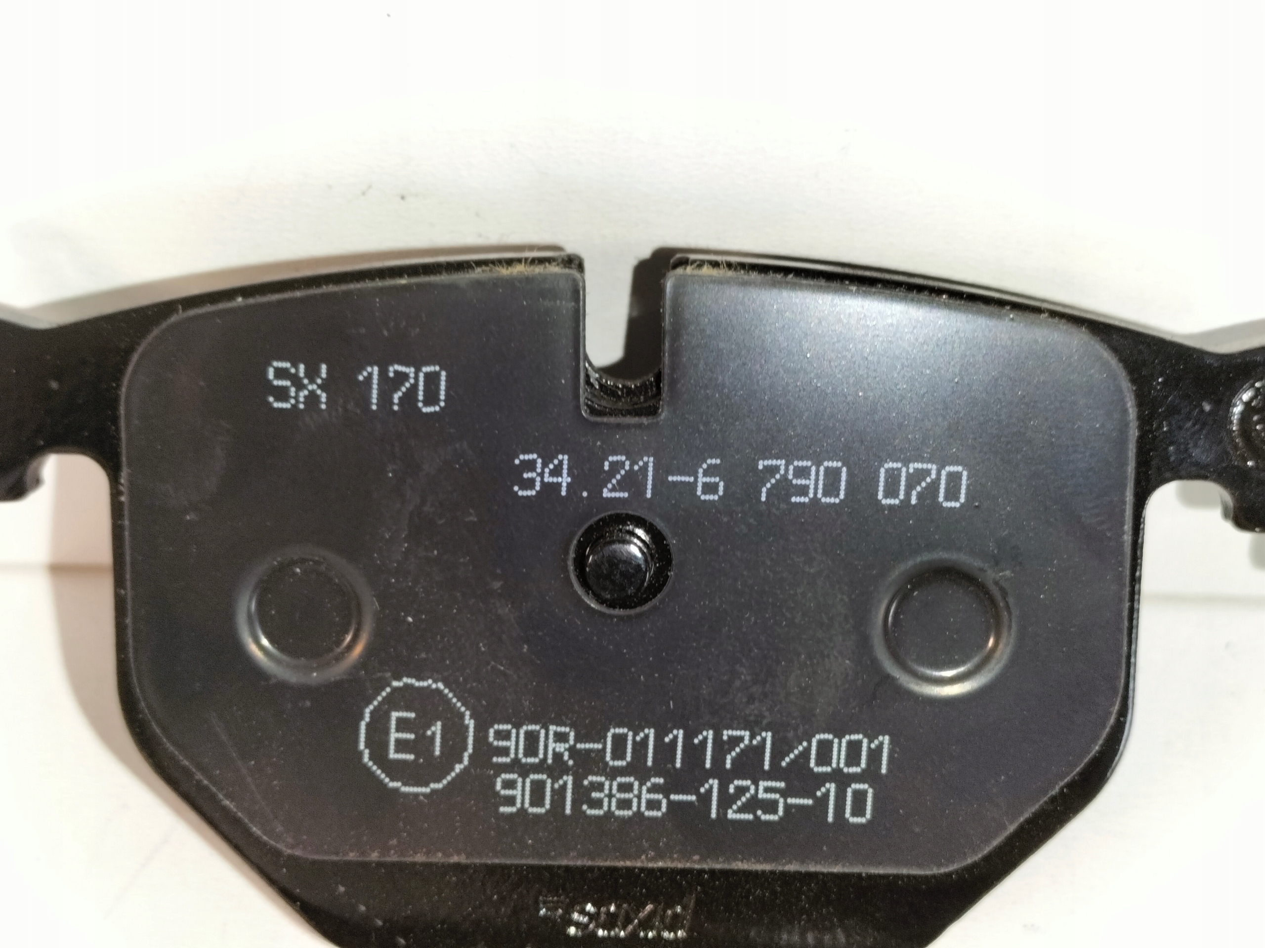 BRZDOVE PLATNICKY  ZAD BMW 3 E46 98- 3.0D BMW X3 E83 04- 2.0D 3.0D