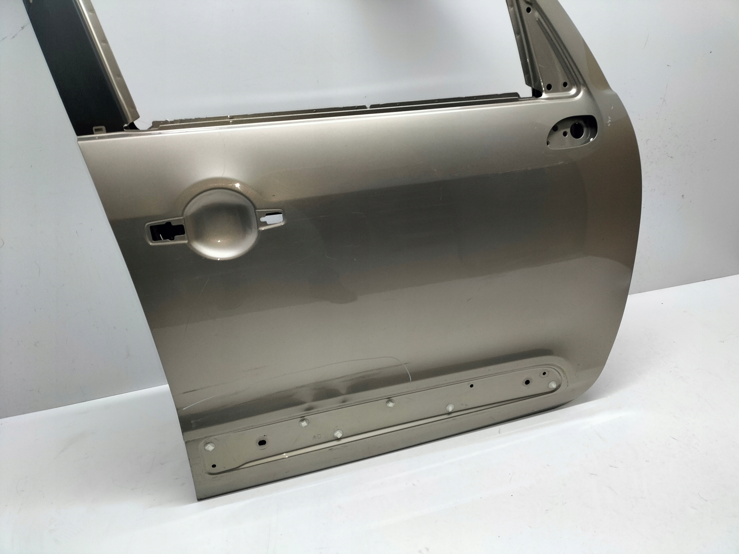 PRAVE PREDNE DVERE CITROEN C3 PICASSO 08-