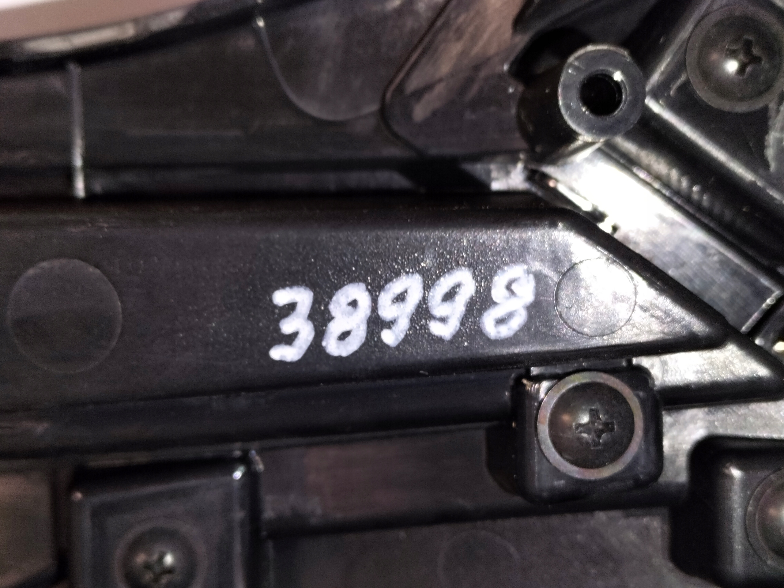 MRIEZKA LISTA HYUNDAI TUCSON III 15-18