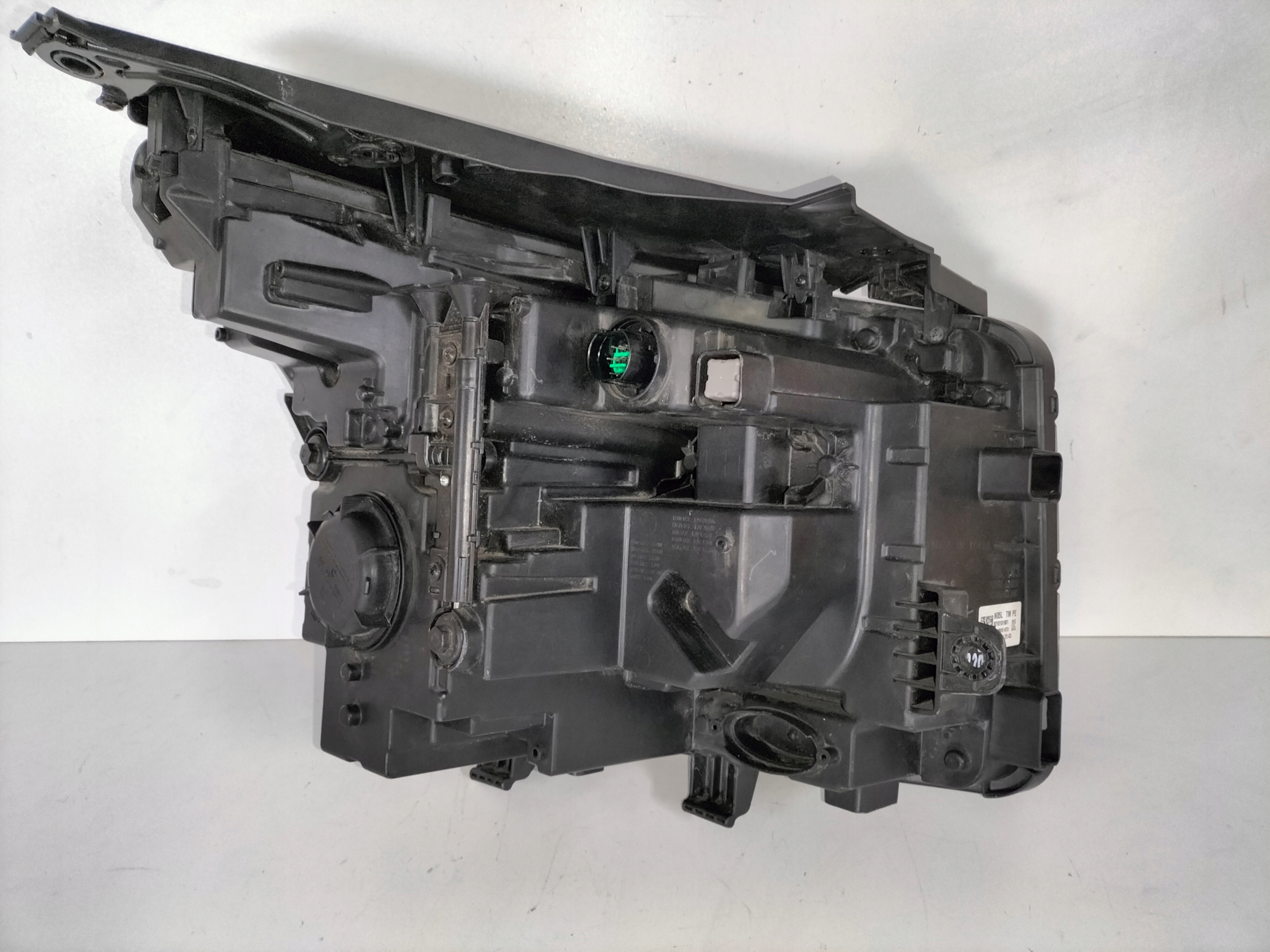 LAVE PREDNE SVETLO HYUNDAI SANTA FE IV LIFT 21- FULL LED