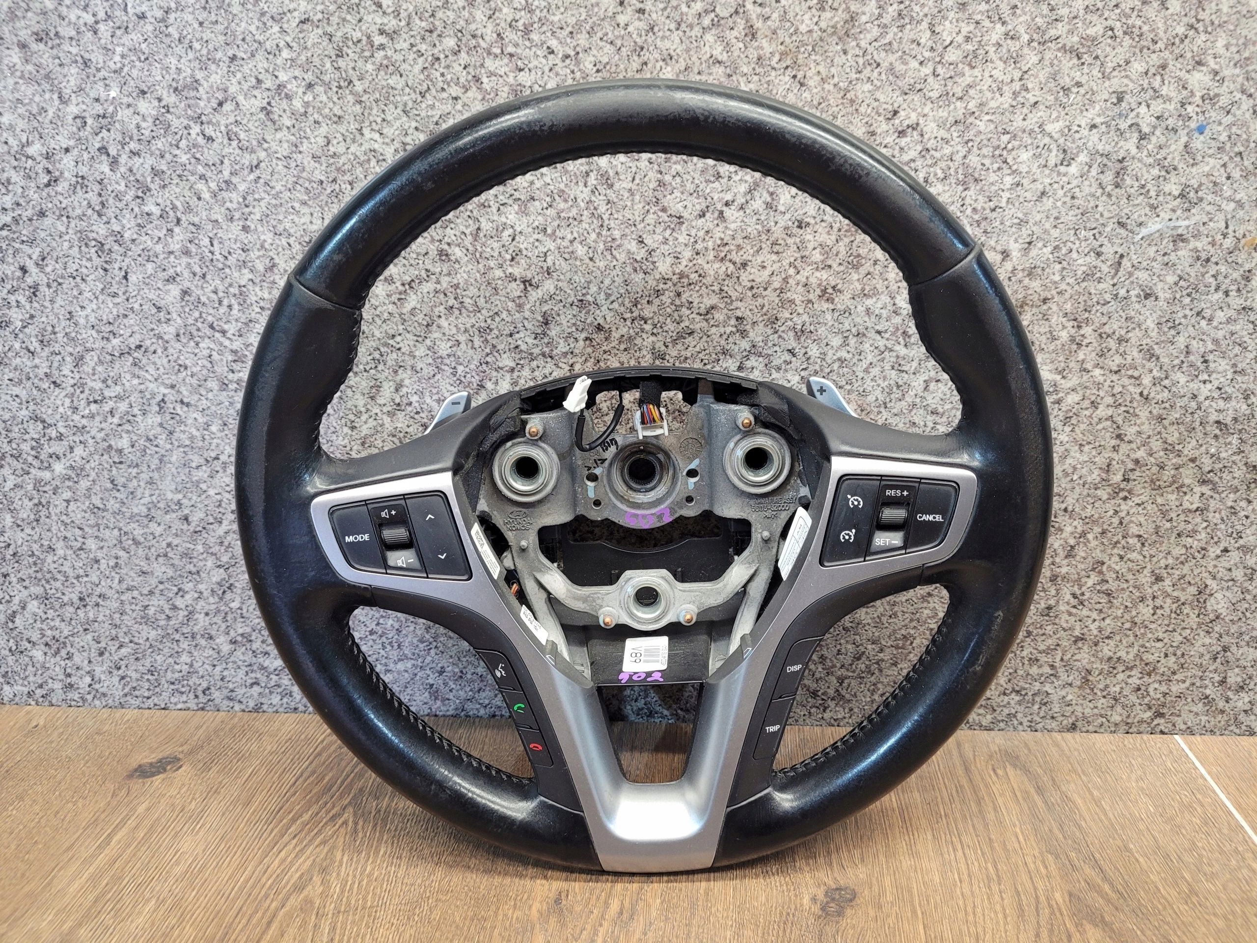 HYUNDAI I40 VOLANT PADLA RADENIA RYCHLOSTI MULTIFUNKCIA 56100-3Z212RY