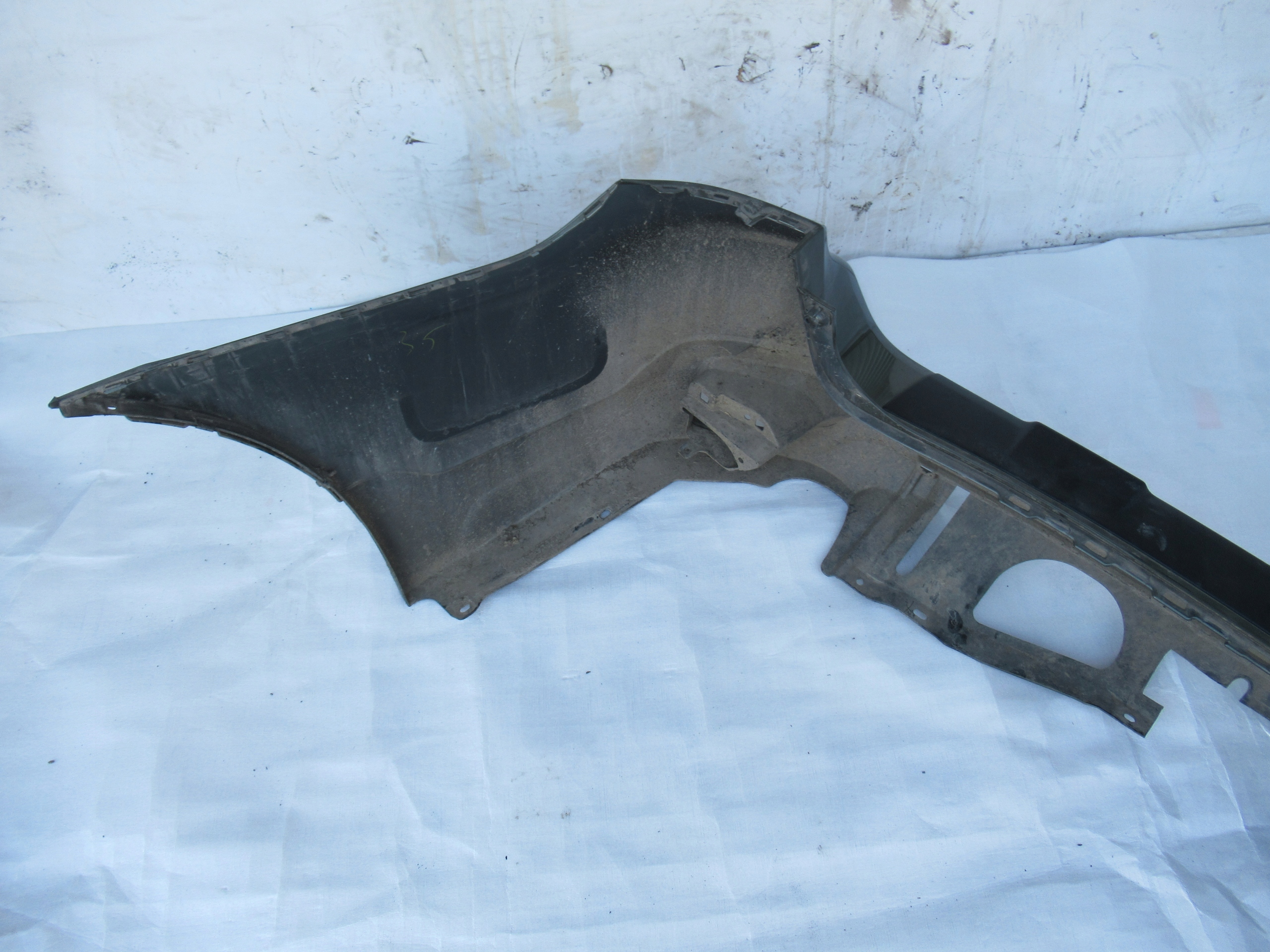 ZADNÝ NÁRAZNÍK SUBARU LEGACY 15-