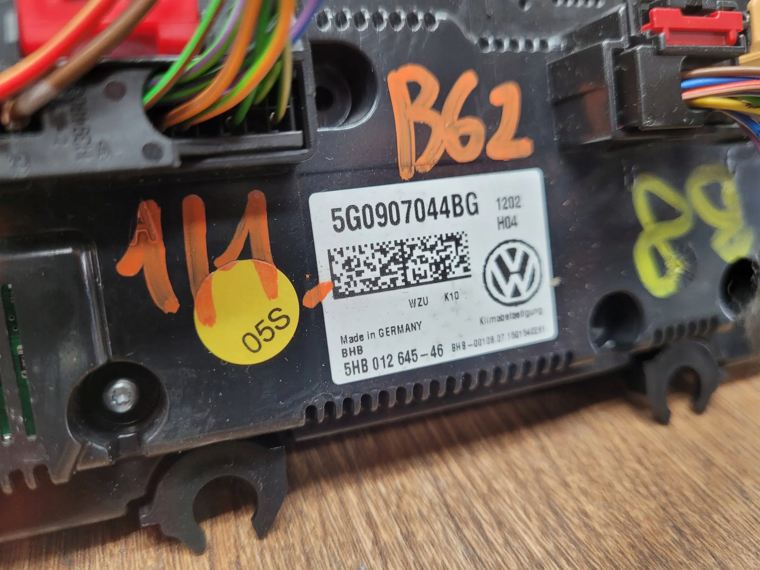 Vw PASSAT B8 5G0907044BG CLIMATRONIC OVLADANIE KURENIA