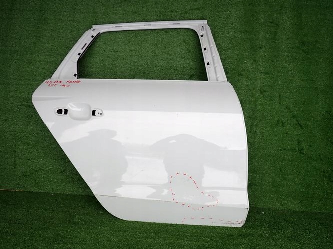AUDI A4 B9 8W0 KOMBI LIFT 19- PRAVE ZADNE DVERE