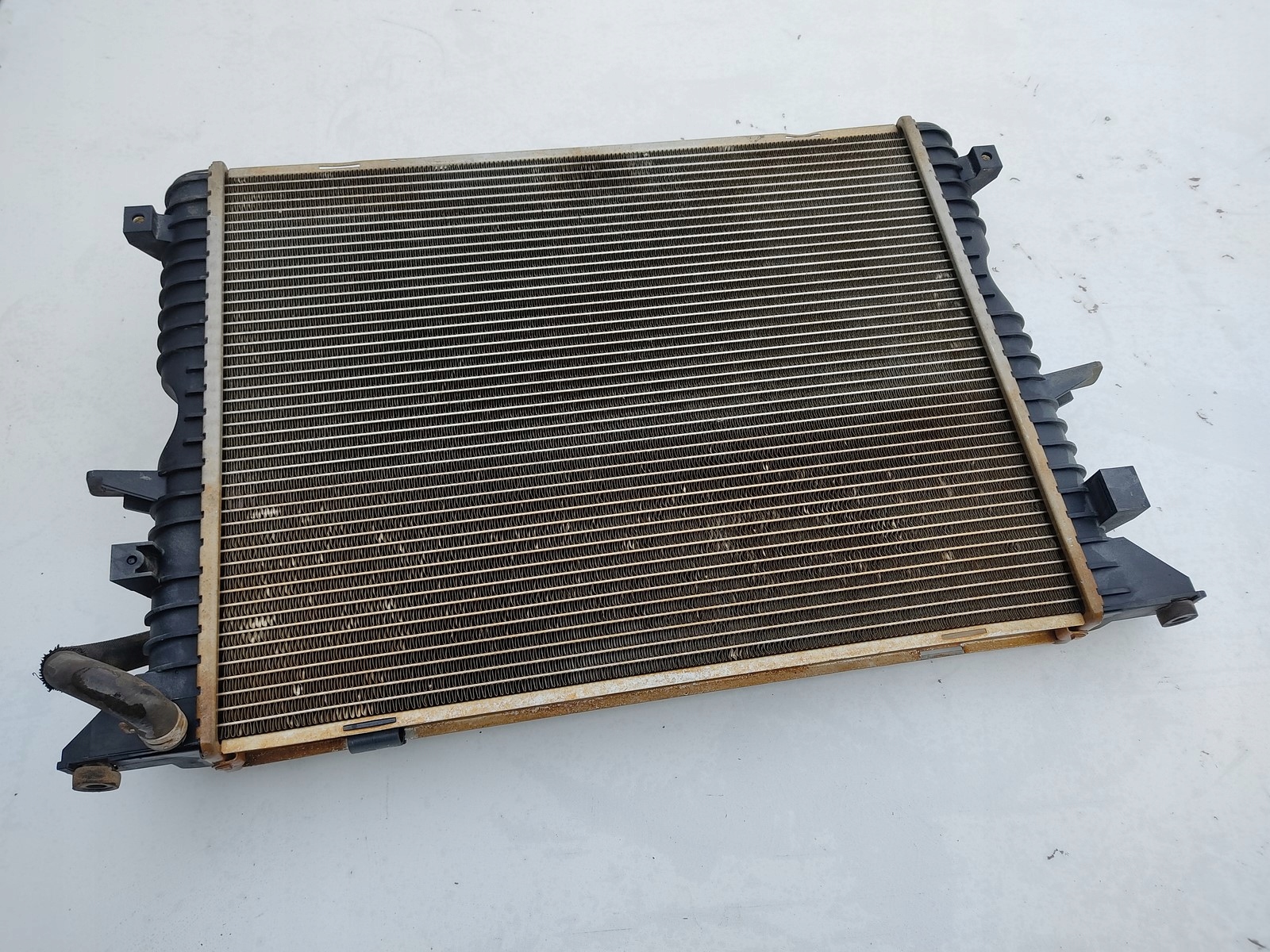 CHLADIC VODY LAND ROVER DEFENDER 2.4 TDCI 7H128T000AB 7H128T000 2007-2014