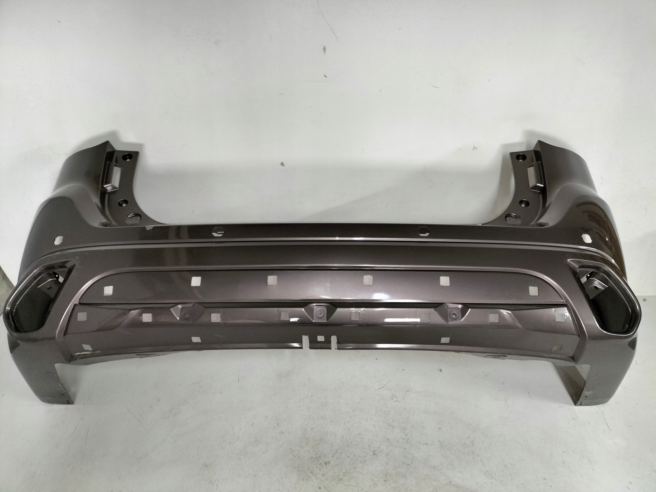 ZADNÝ NÁRAZNÍK MITSUBISHI OUTLANDER III LIFT 15-