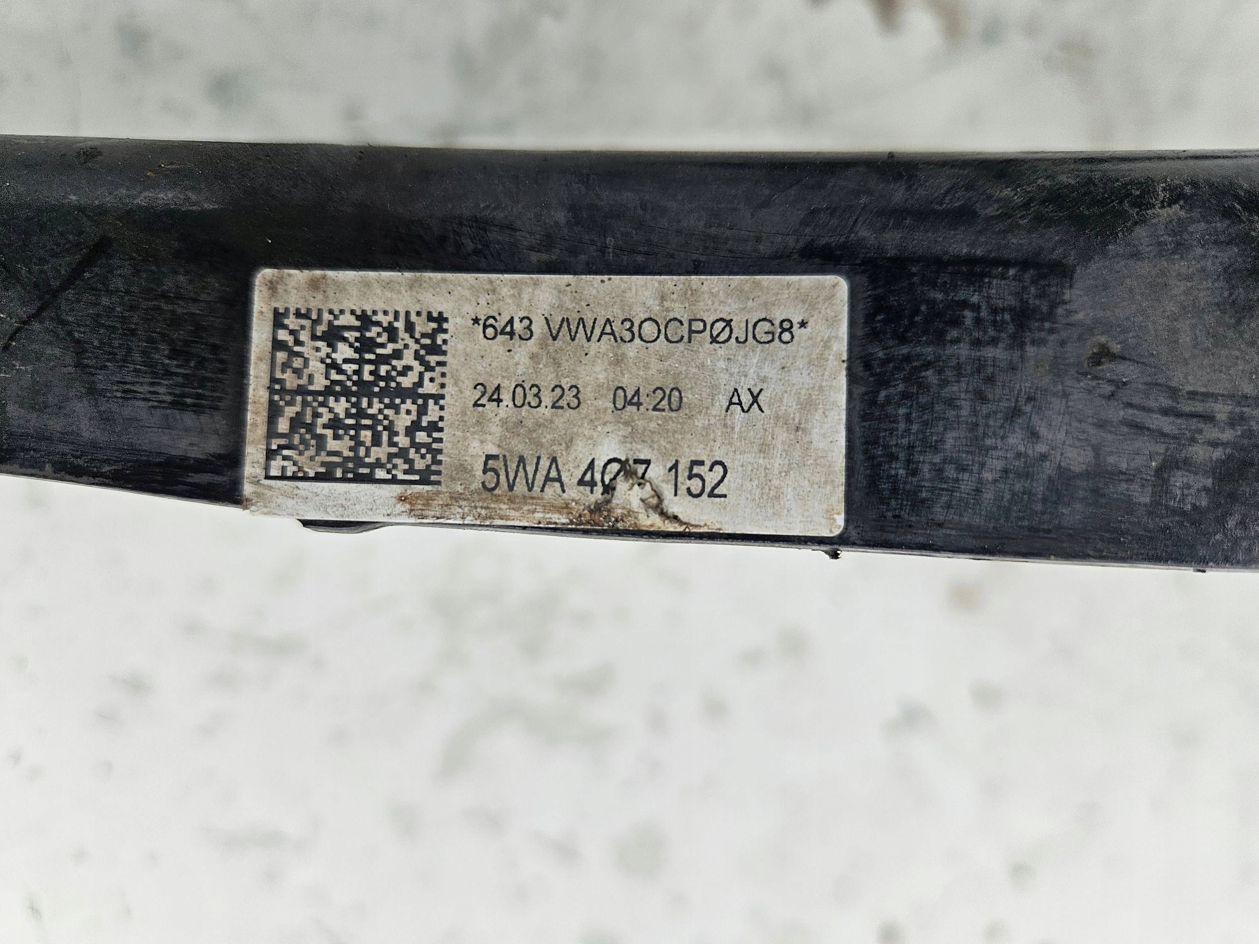 Volkswagen Golf VII 5WA407152 PREDNÝ PRAVÝ RAMENO