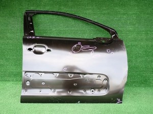 CITROEN C3 III 16- PRAVE PREDNE DVERE CITROEN C3 III 16- PRAVE PREDNE DVERE