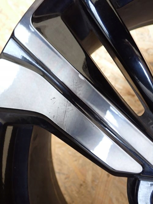 HONDA CIVIC X 8Jx18 ET50 5×114,3 HLINIKOVY DISK ELEKTRON