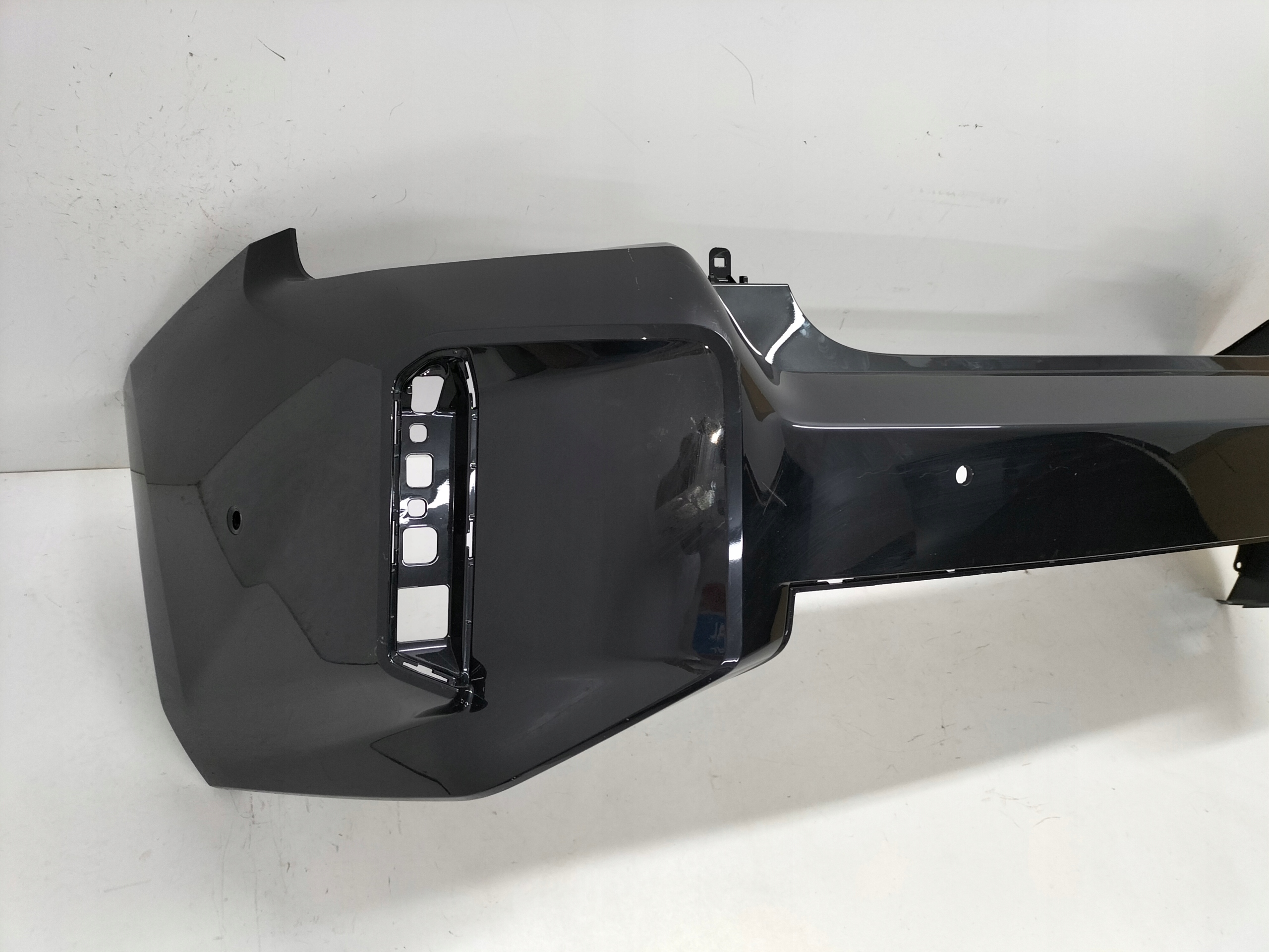 ZADNÝ NÁRAZNÍK BMW M2 G87 23-