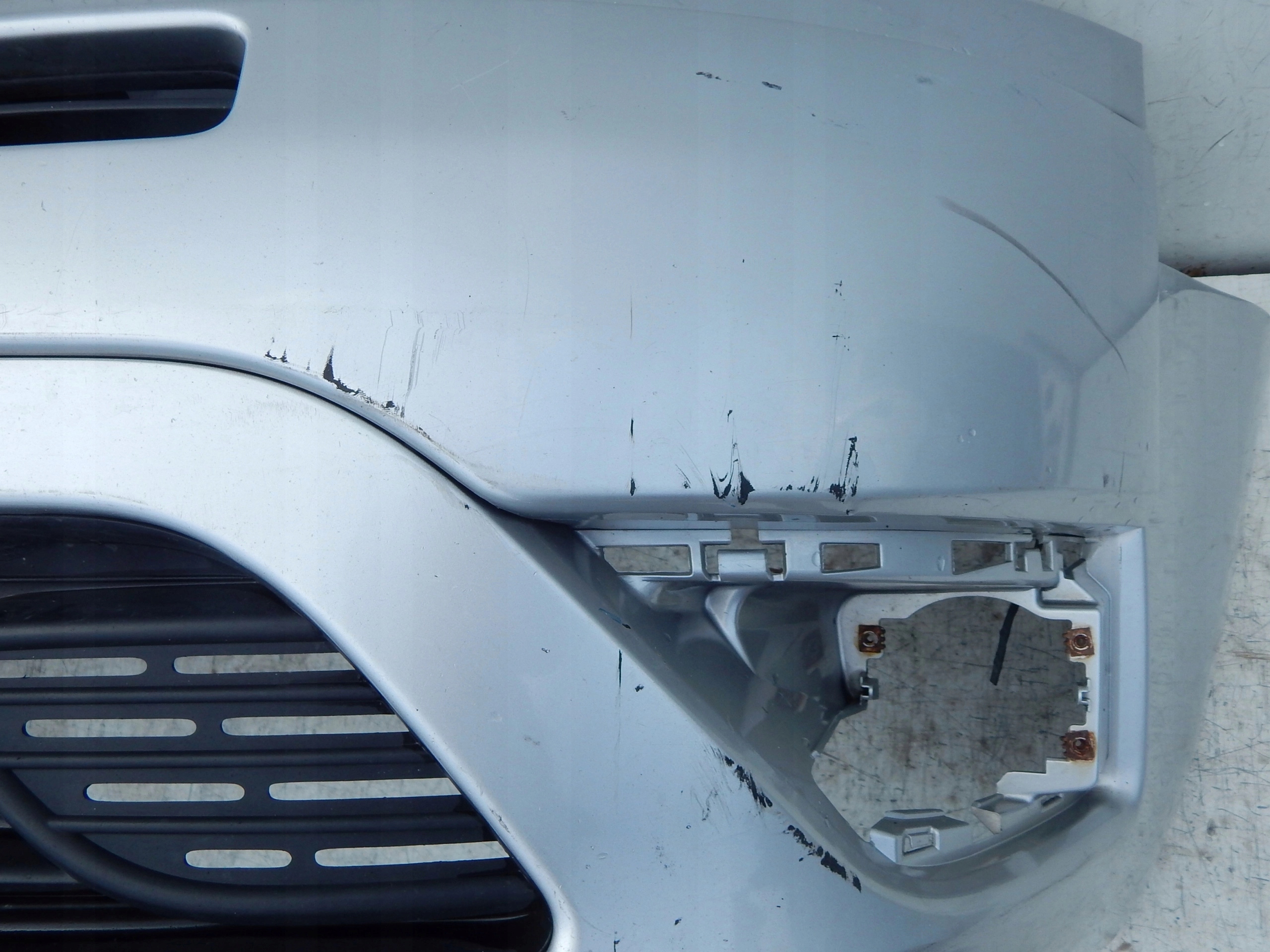 citroen c4 grand picasso PREDNÝ NÁRAZNÍK