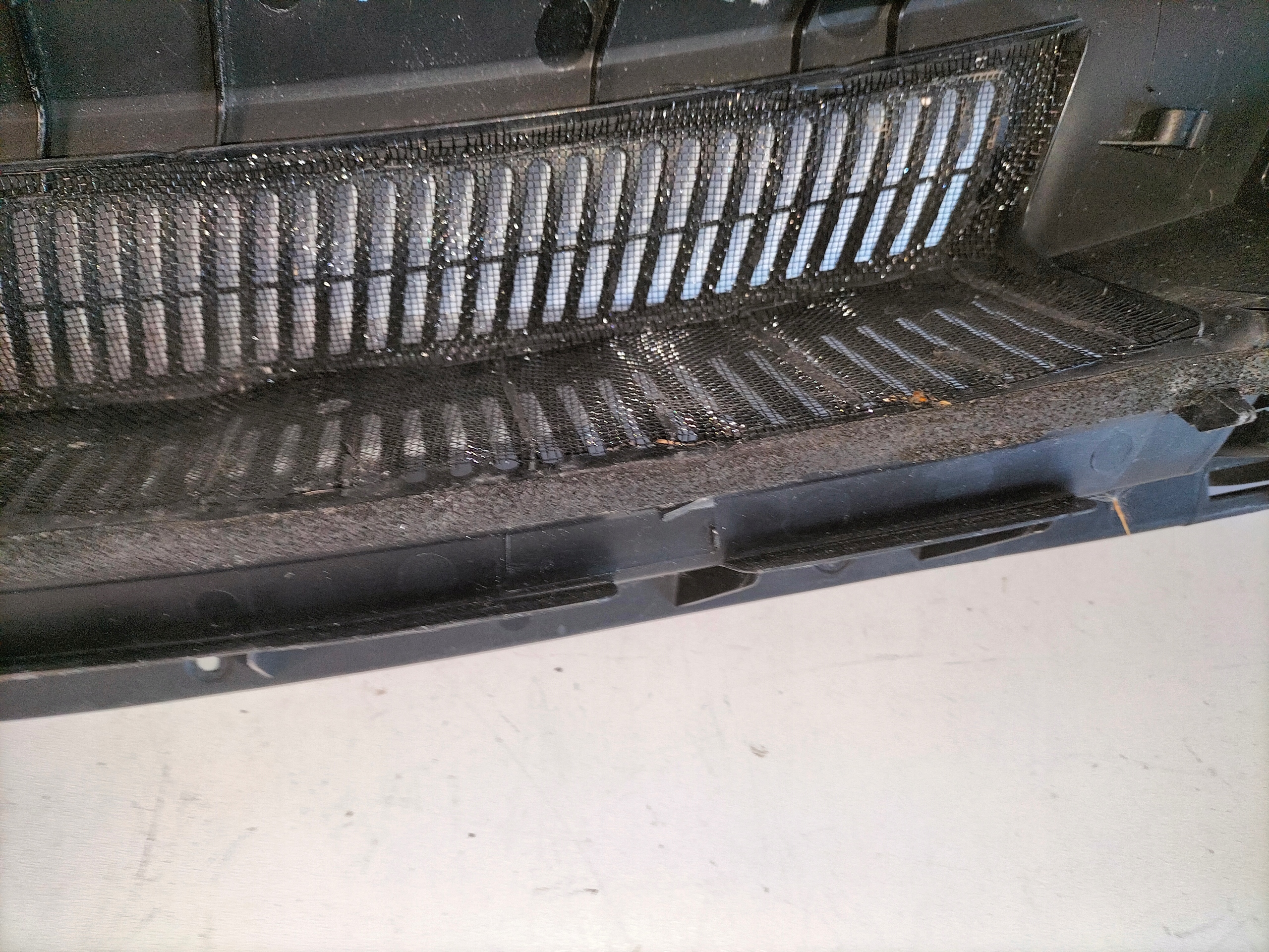 TORPEDO, PLAST POD STIERACE PRAVÉ TOYOTA YARIS II 06-