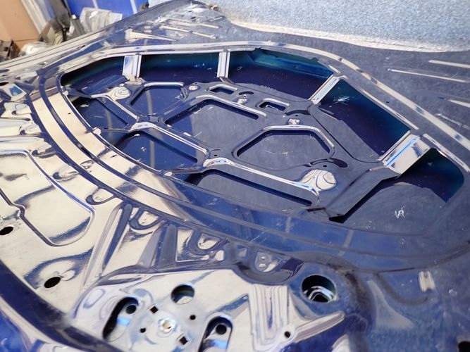 BMW F30 F31 3 PREDNÁ KAPOTA