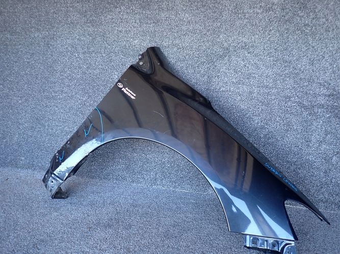 SUBARU LEVORG 15- PRAVY PREDNY BLATNIK