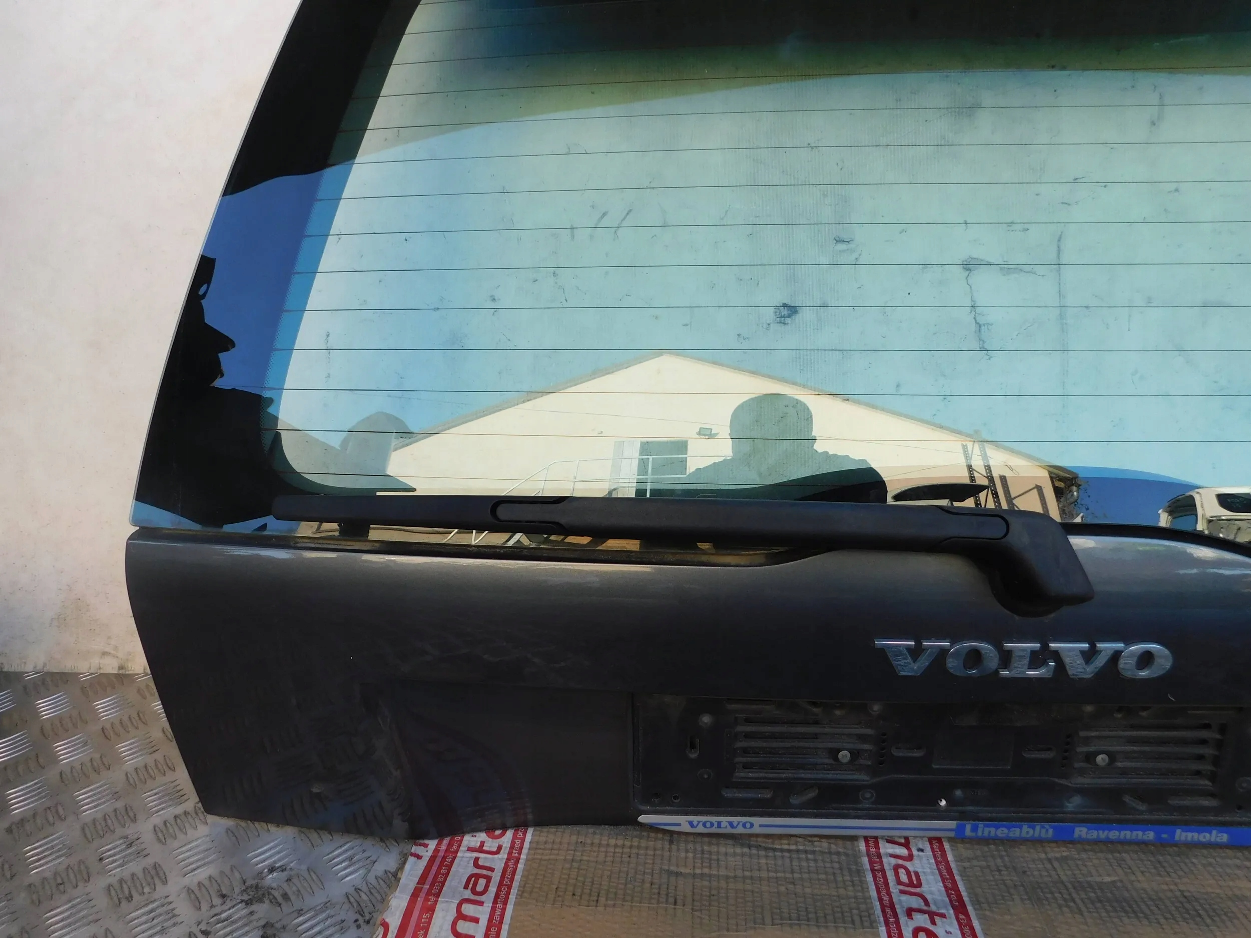 ZADNÁ KAPOTA VOLVO XC90