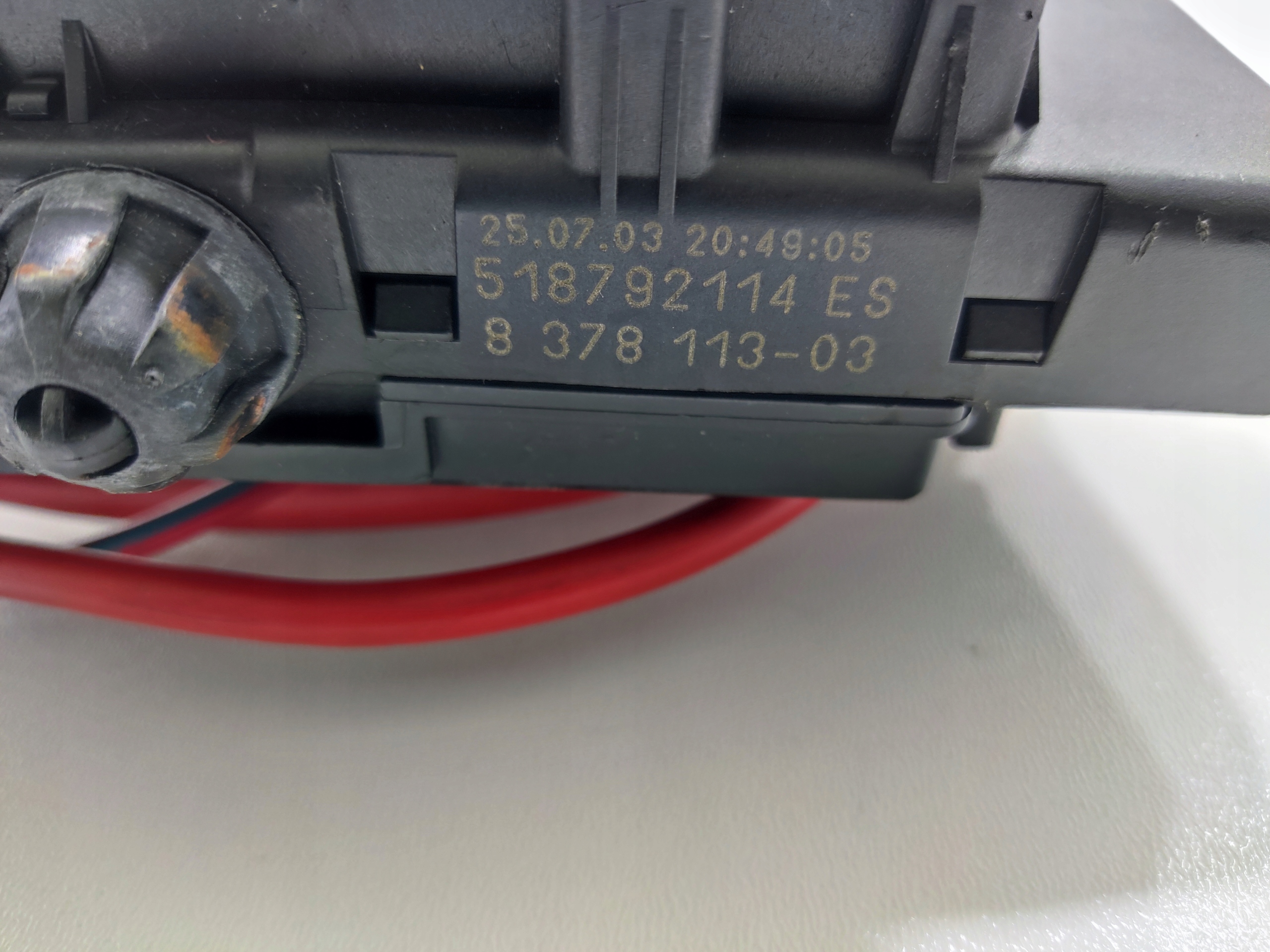 POISTKOVA SKRINKA RELÁTIEK BMW Z4 E85 8378113 2002-2006