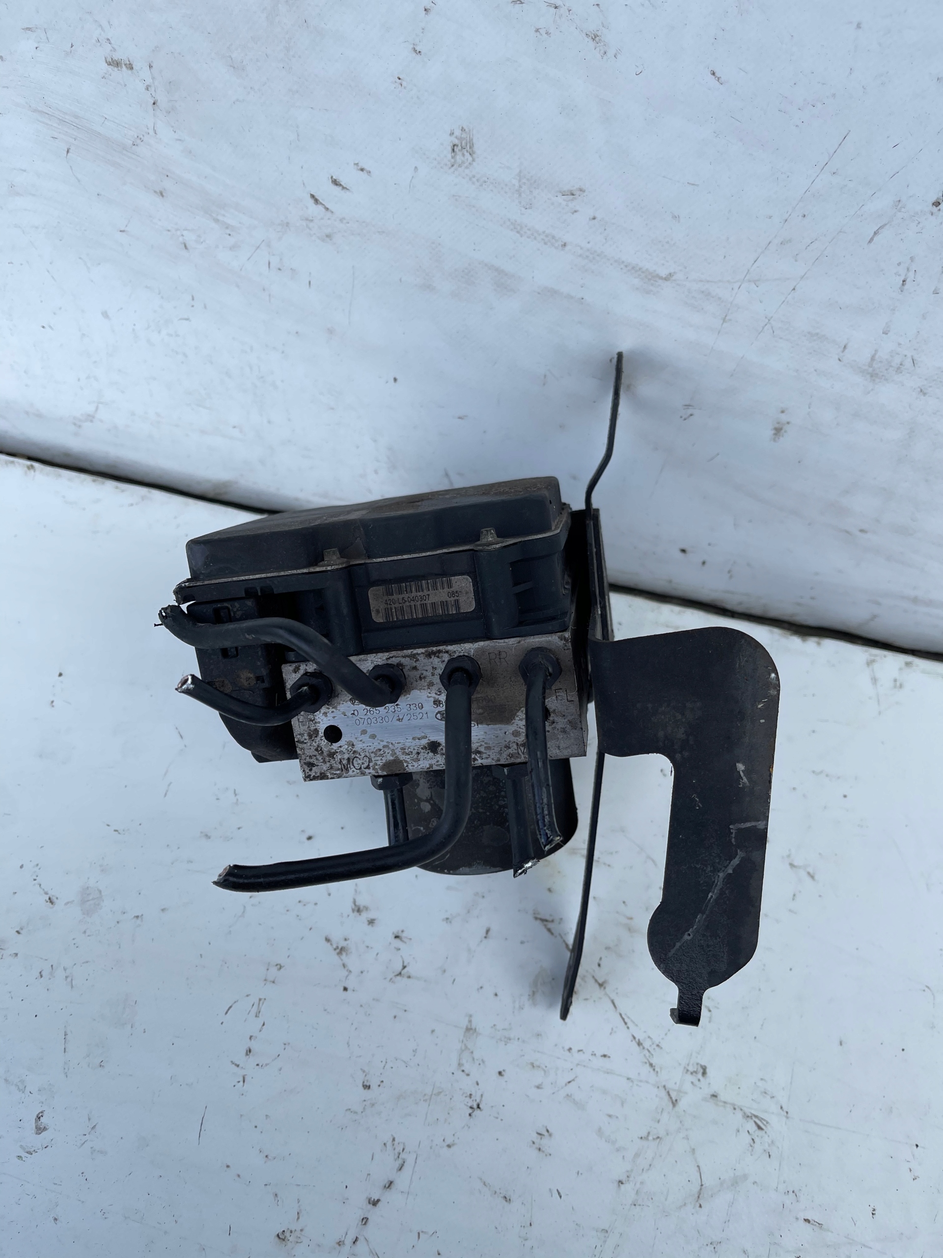 KOCKA ABS 0265235330 KIA CEED I 07-