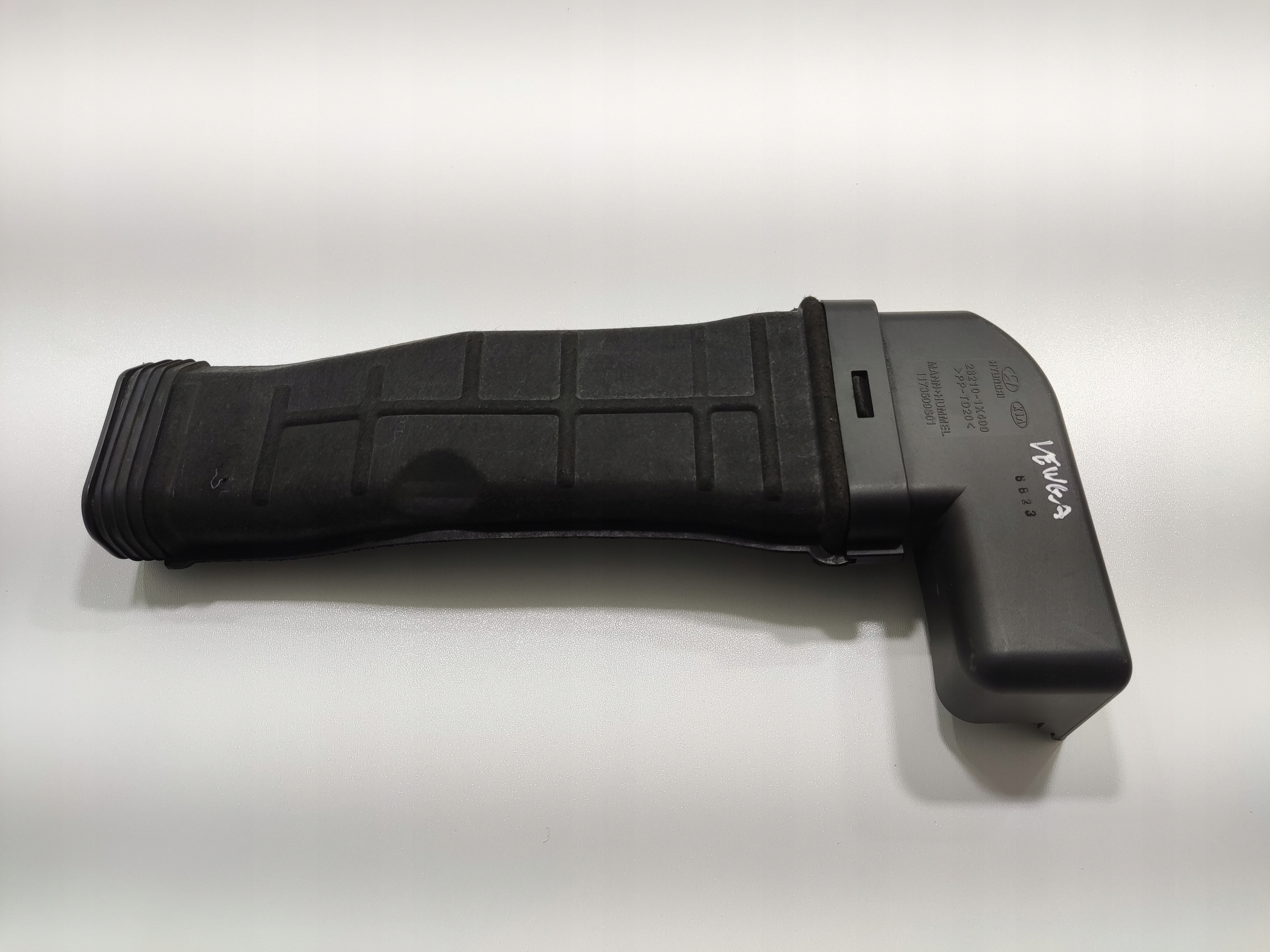 HADICA NASAVANIE VZDUCHU KIA VENGA 2014-2019 LIFT 28210-1K400