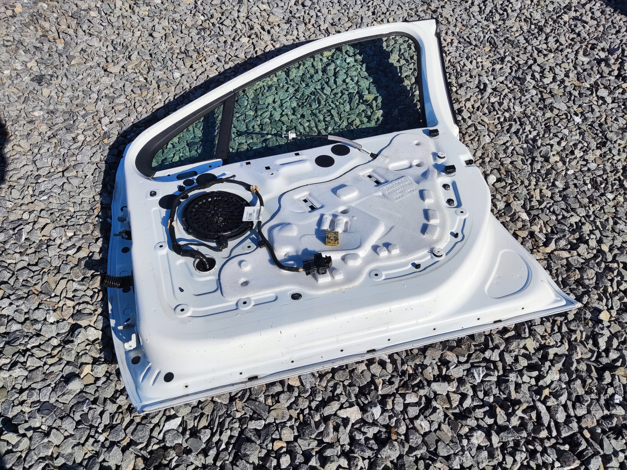 PRAVE PREDNE DVERE PEUGEOT 208 I 5 DVEROVA VERZIA 2013-2019
