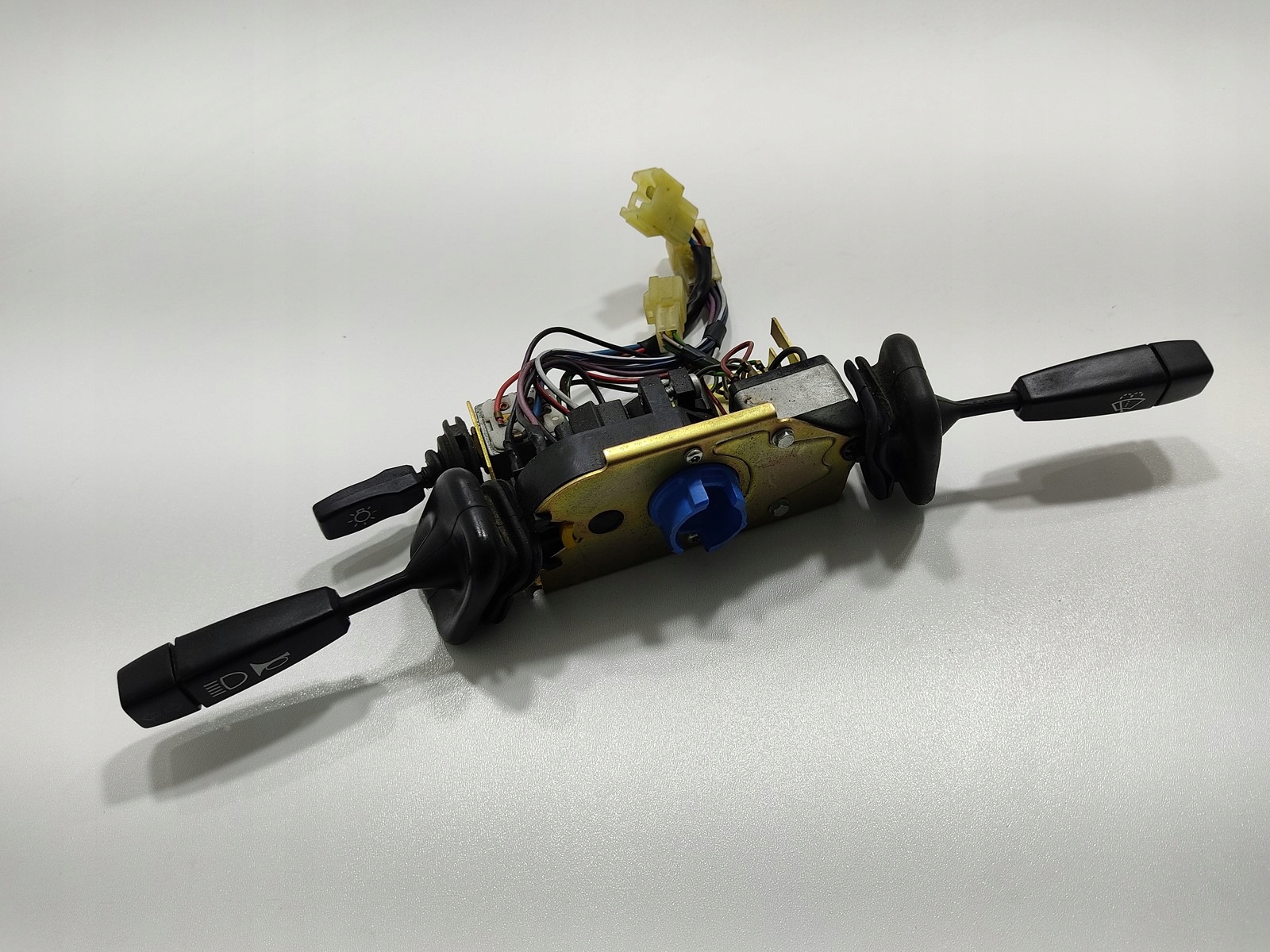 PÁČKY POD VOLANT DEFENDER 54035313 1999-2014
