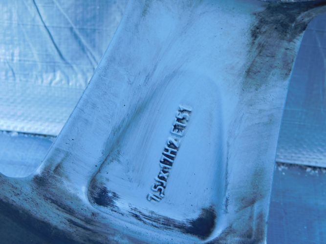 AUDI A4 A3 7,5Jx17 ET51 5×112 HLINIKOVY DISK ELEKTRON