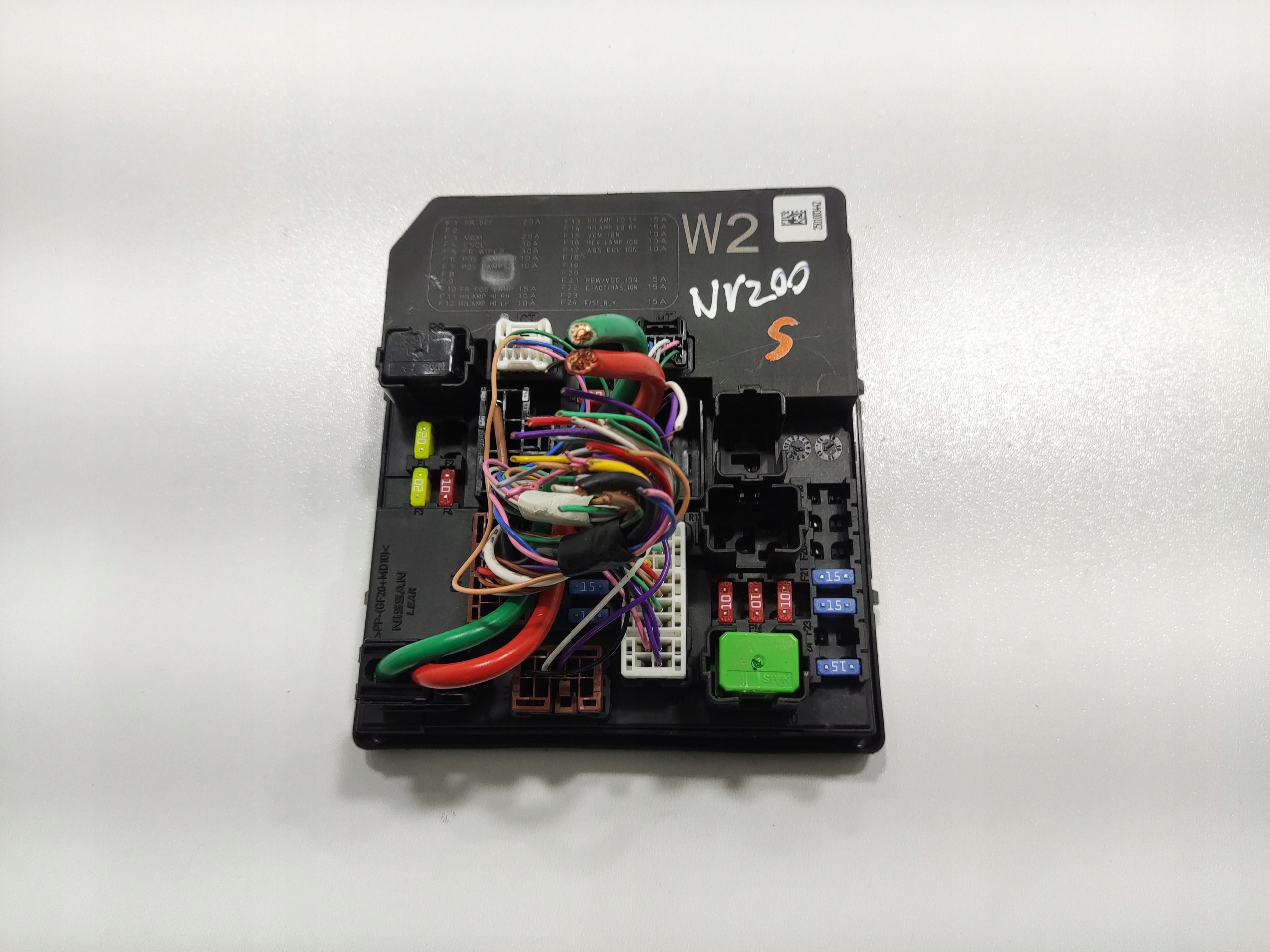 MODUL BSI POISTKOVA SKRINKA RELÁTIEK NISSAN E-NV200 284B73NE1A 14-
