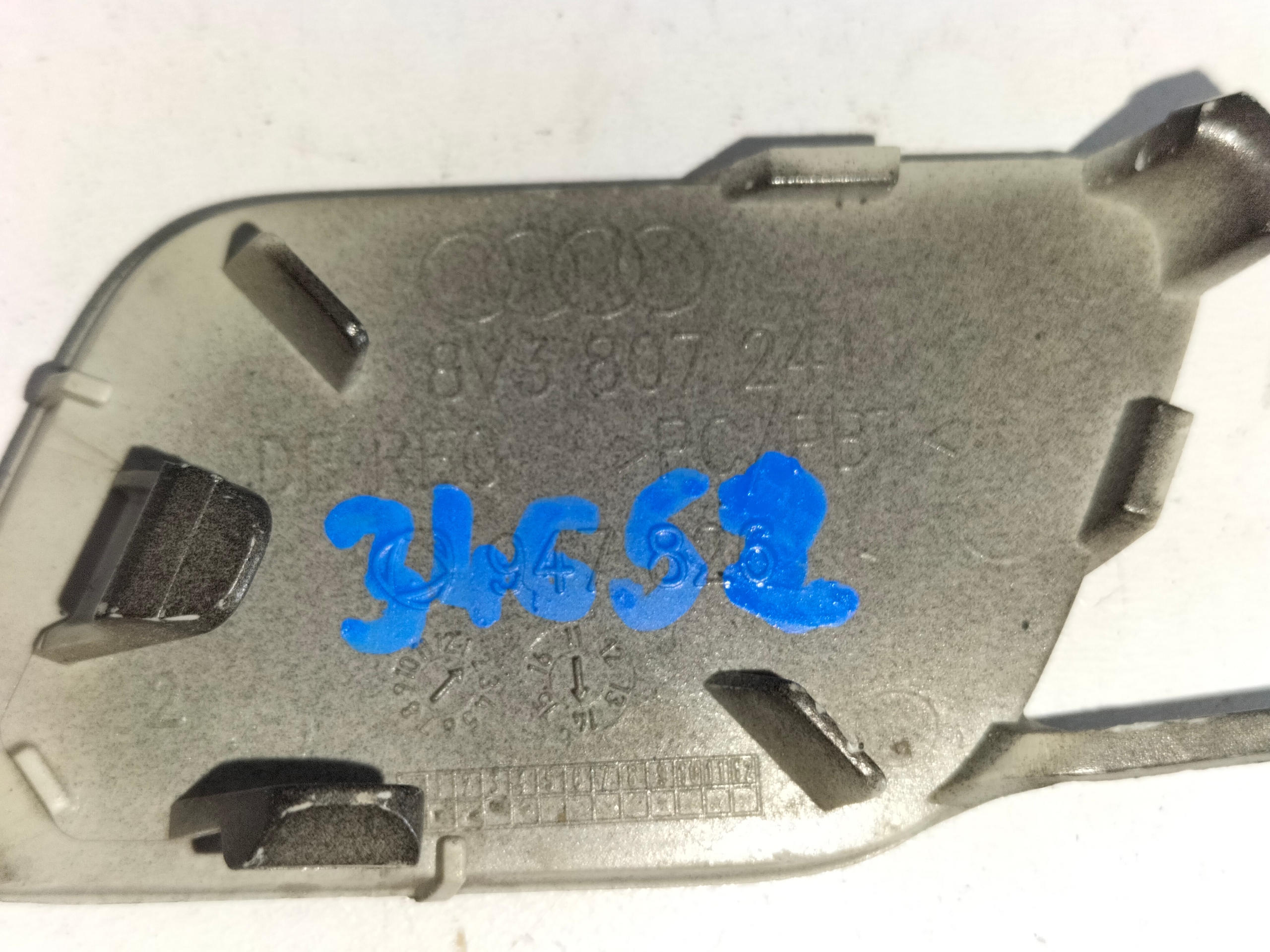 KRYTKA PREDNÉHO NÁRAZNÍKA AUDI A3 8V 12-
