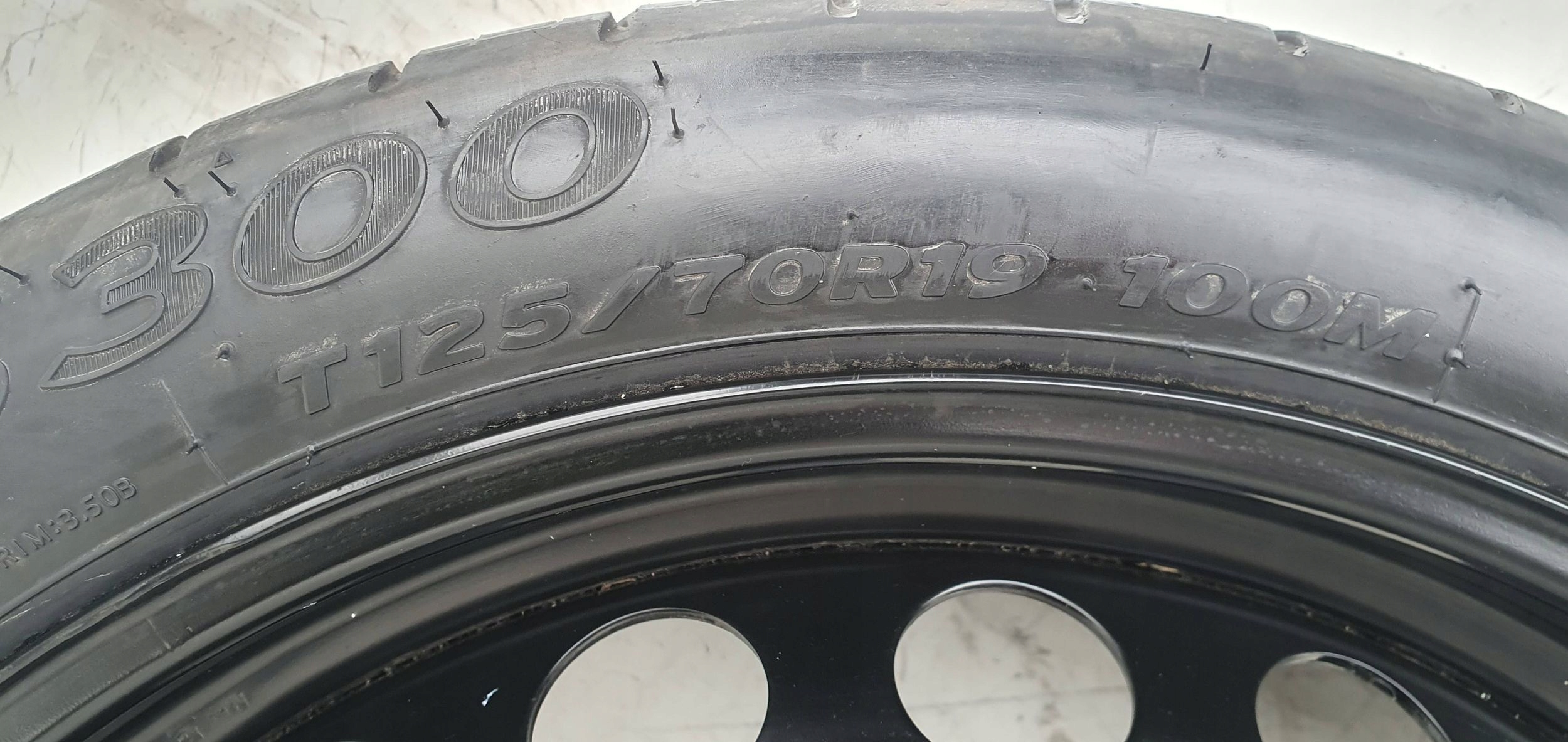 Audi A5 A4 S4 B8 8K 19“ 8k0601027d DOJAZDOVE KOLESO NAHRADNE
