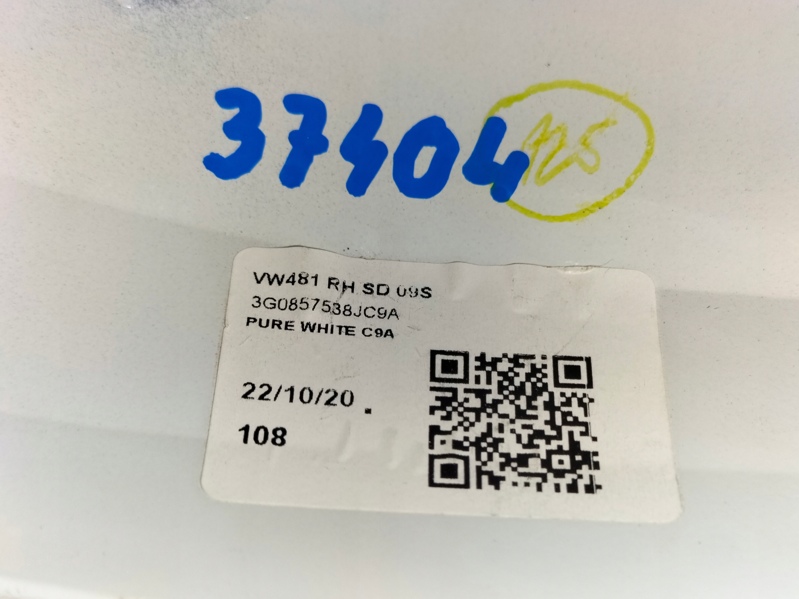 OBAL PRAVÉHO ZRKADLA VW PASSAT B8 14-