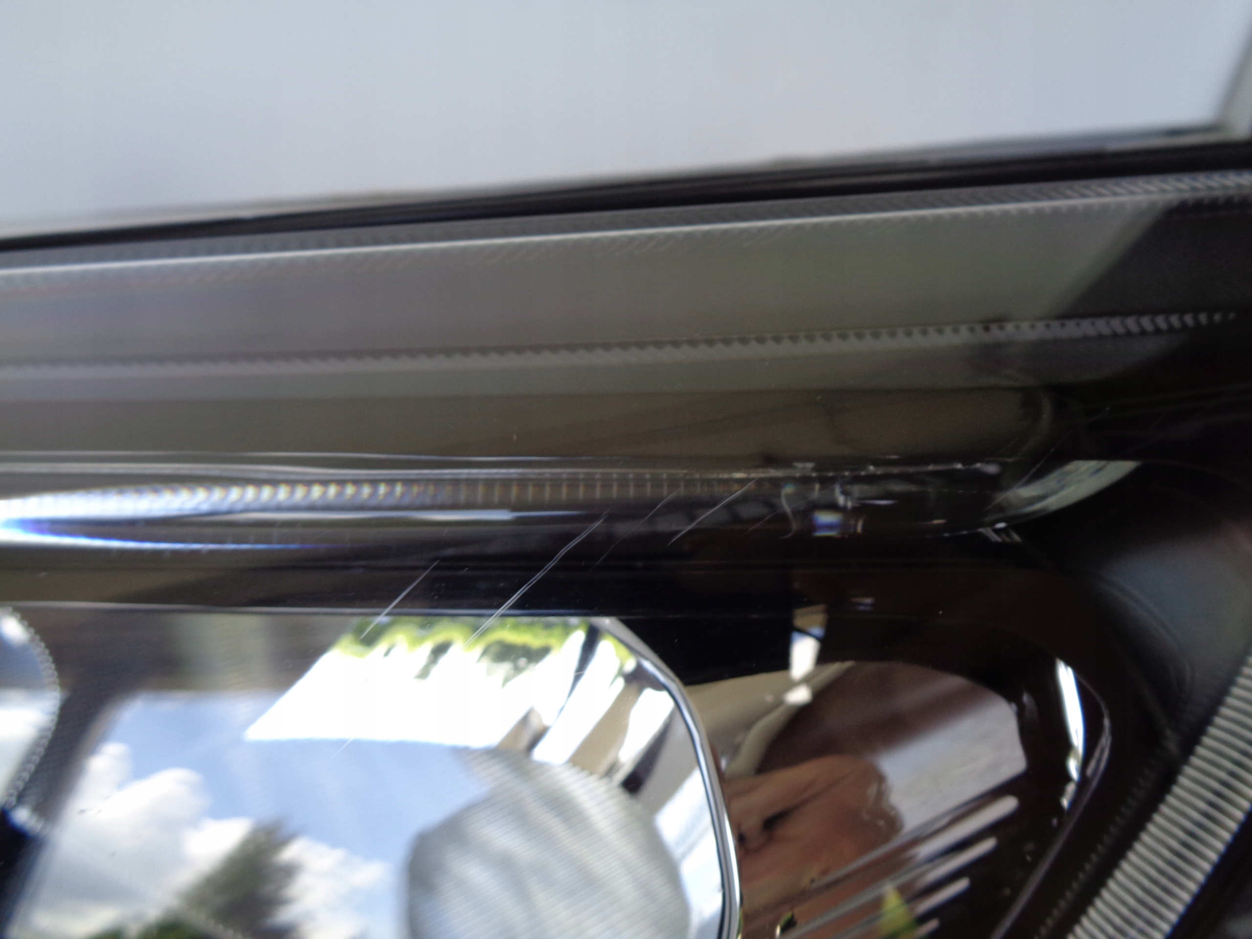 LAVE PREDNE SVETLO FORD FOCUS MK4 18- LED