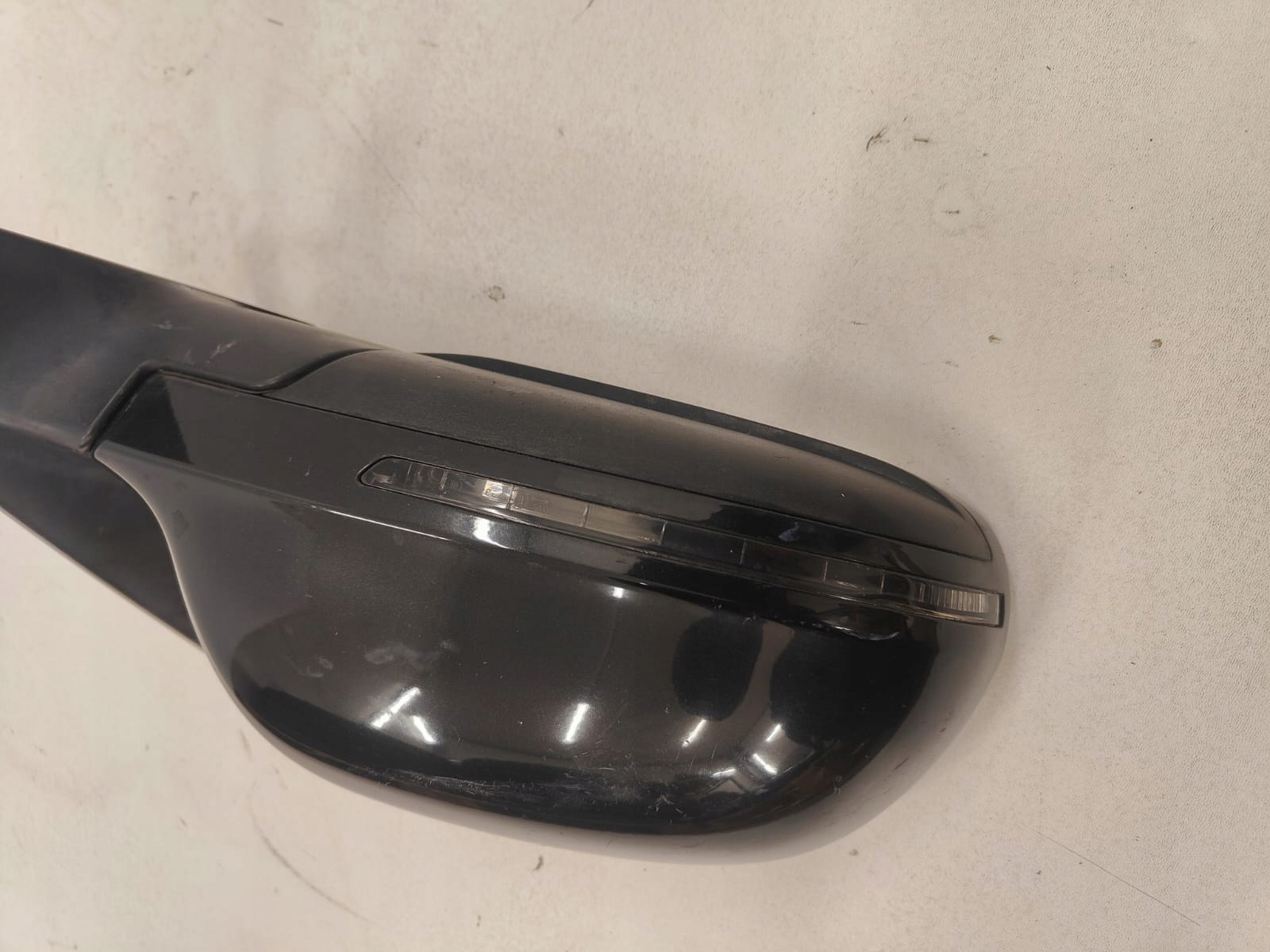 Audi a5 8t 07+ PRAVE ZRKADLO 6pin