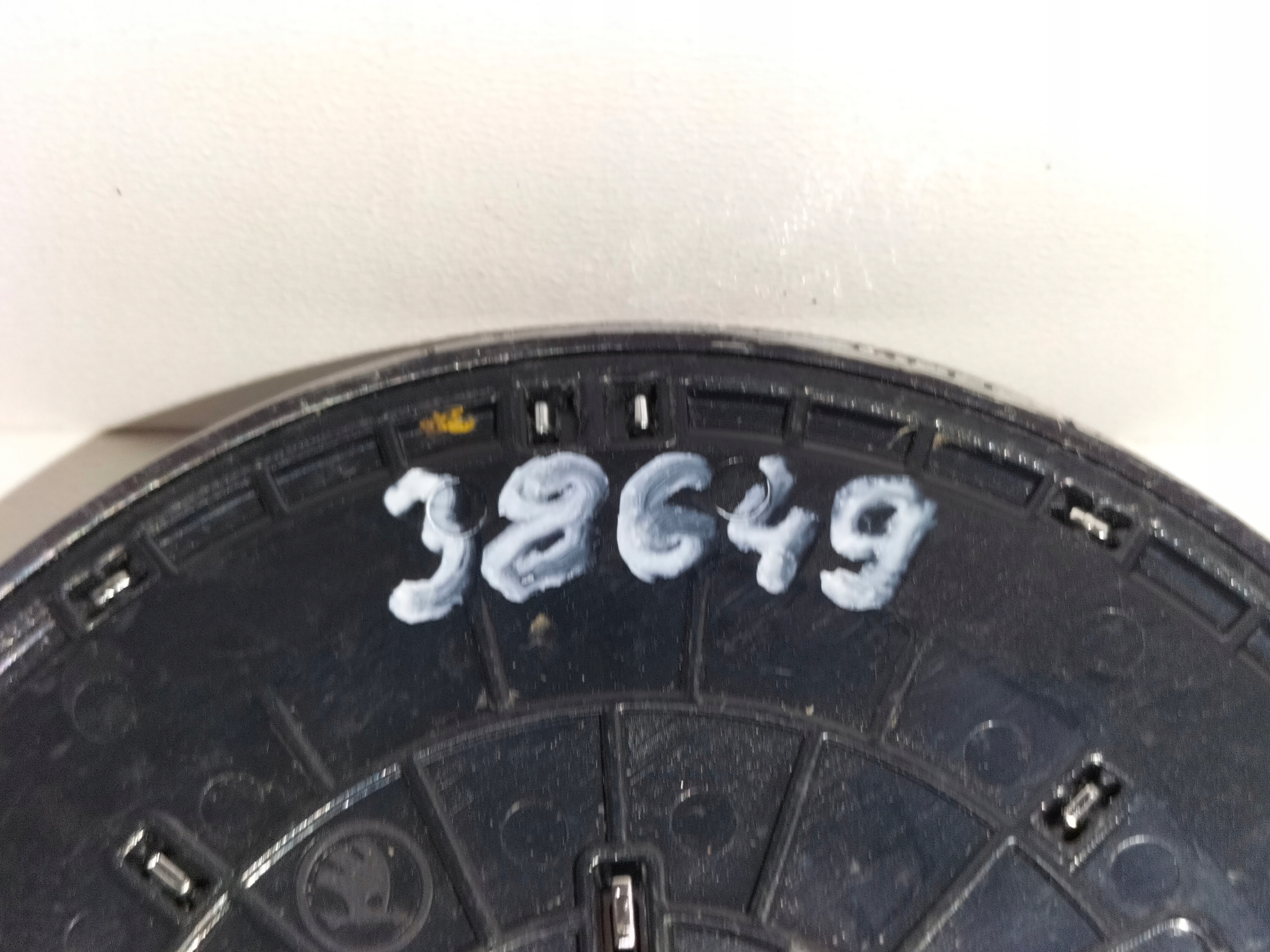 ZNAK EMBLEM logo SKODA FABIA II 07- ROOMSTER 06- RAPID