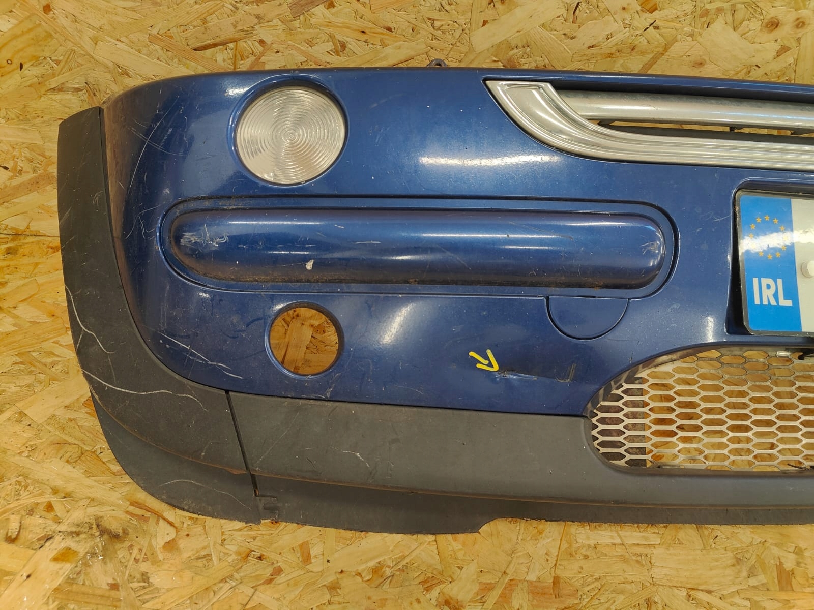 Mini r50 01-06 PREDNÝ NÁRAZNÍK