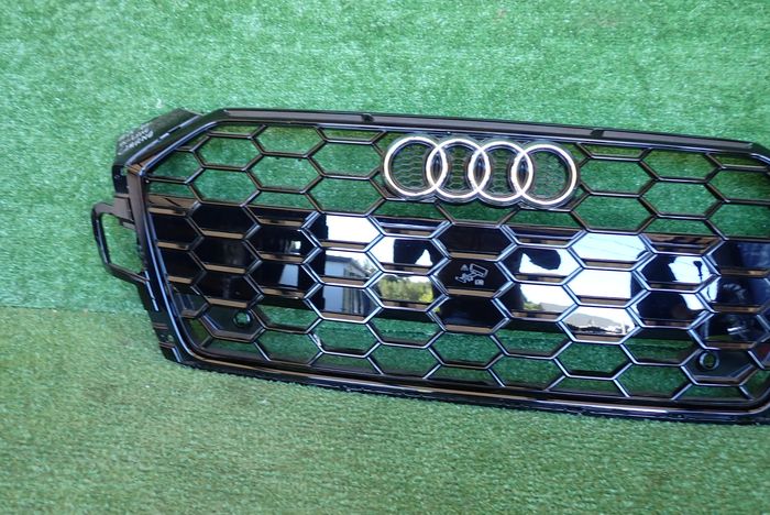 AUDI A5 S-LINE LIFT 19- MRIEZKA LISTA