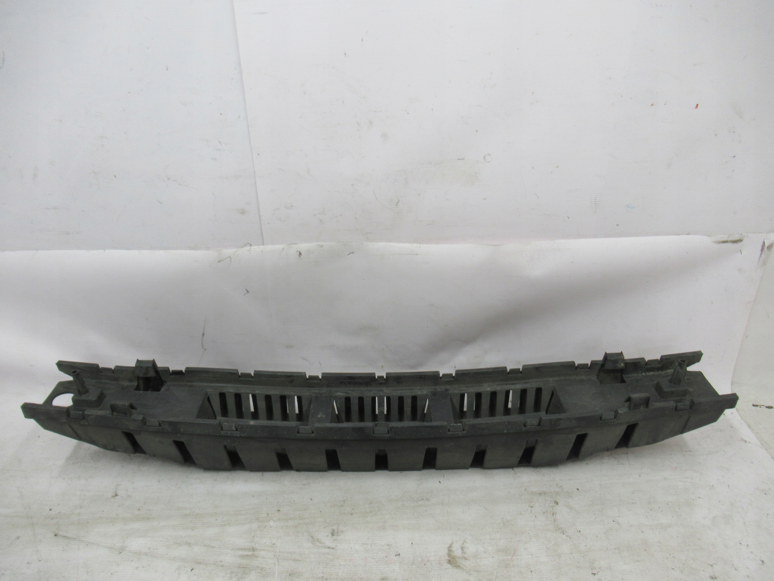 VÝSTUHA PREDNÉHO NÁRAZNÍKA ABSORBER VOLVO V70 III 07-