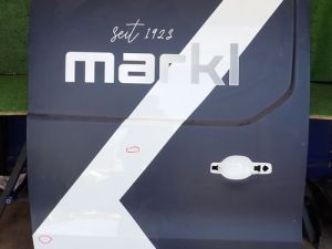 RENAULT TRAFIC III VIVARO B TALENTO PRAVE POSUVNE DVERE RENAULT TRAFIC III VIVARO B TALENTO PRAVE POSUVNE DVERE