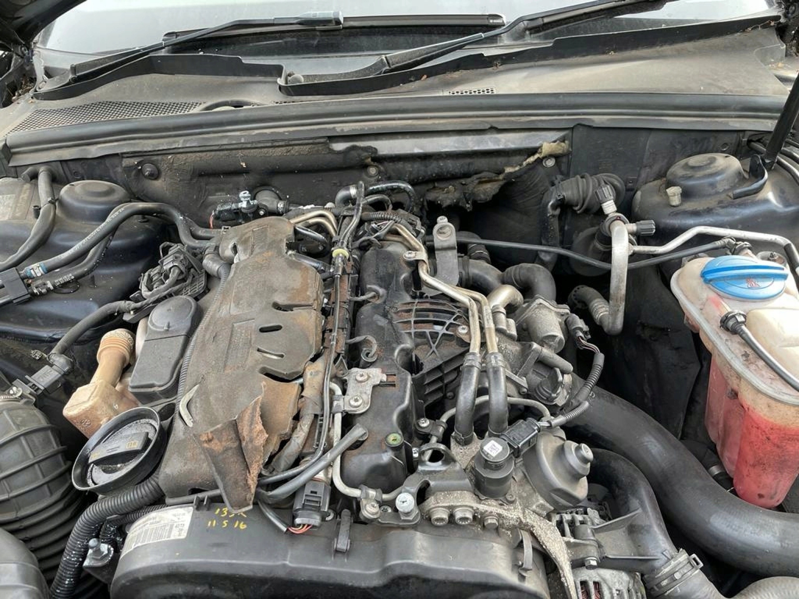 AUDI A4 B8 2.0 TDI CAGA MOTOR