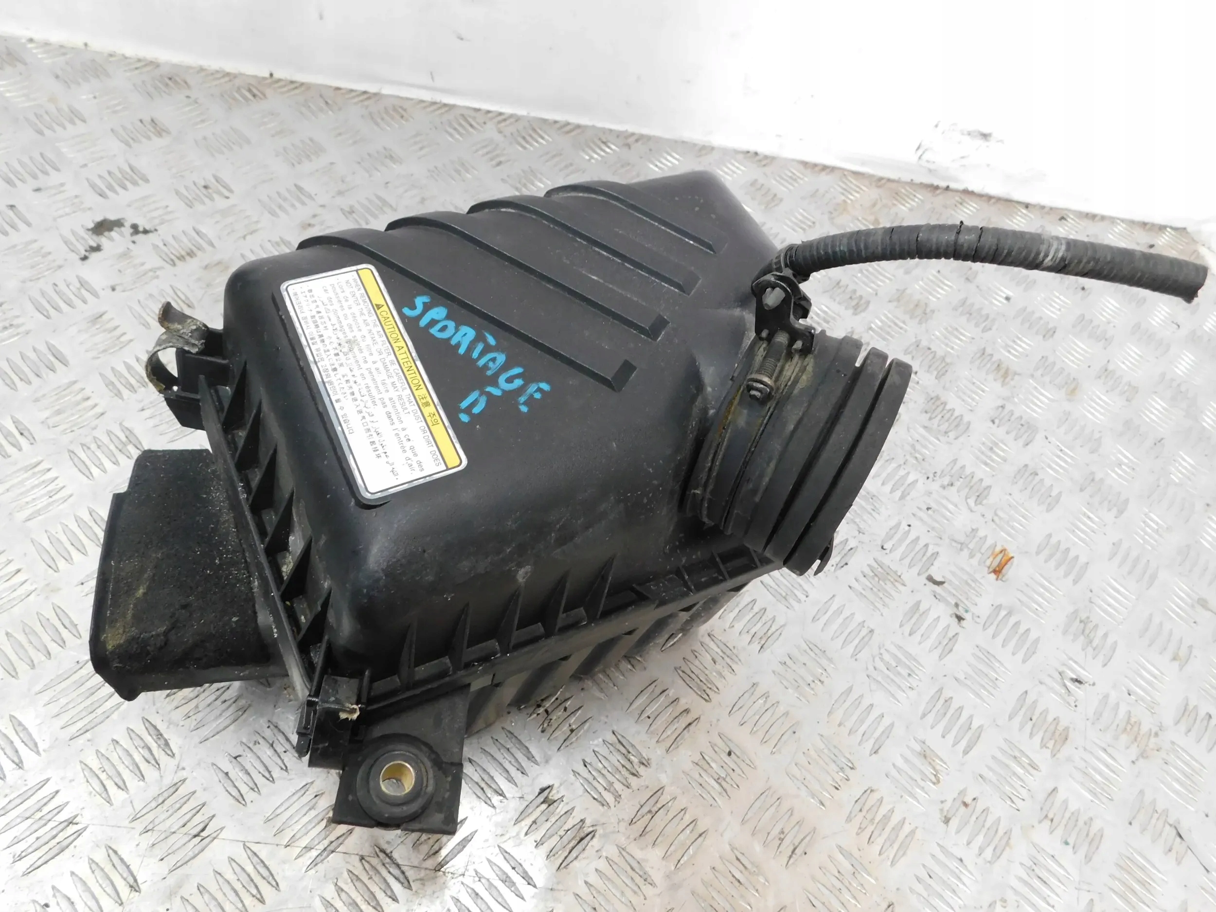 OBAL VZDUCHOVÉHO FILTERA KIA SPORTAGE II 2.0 CRDI