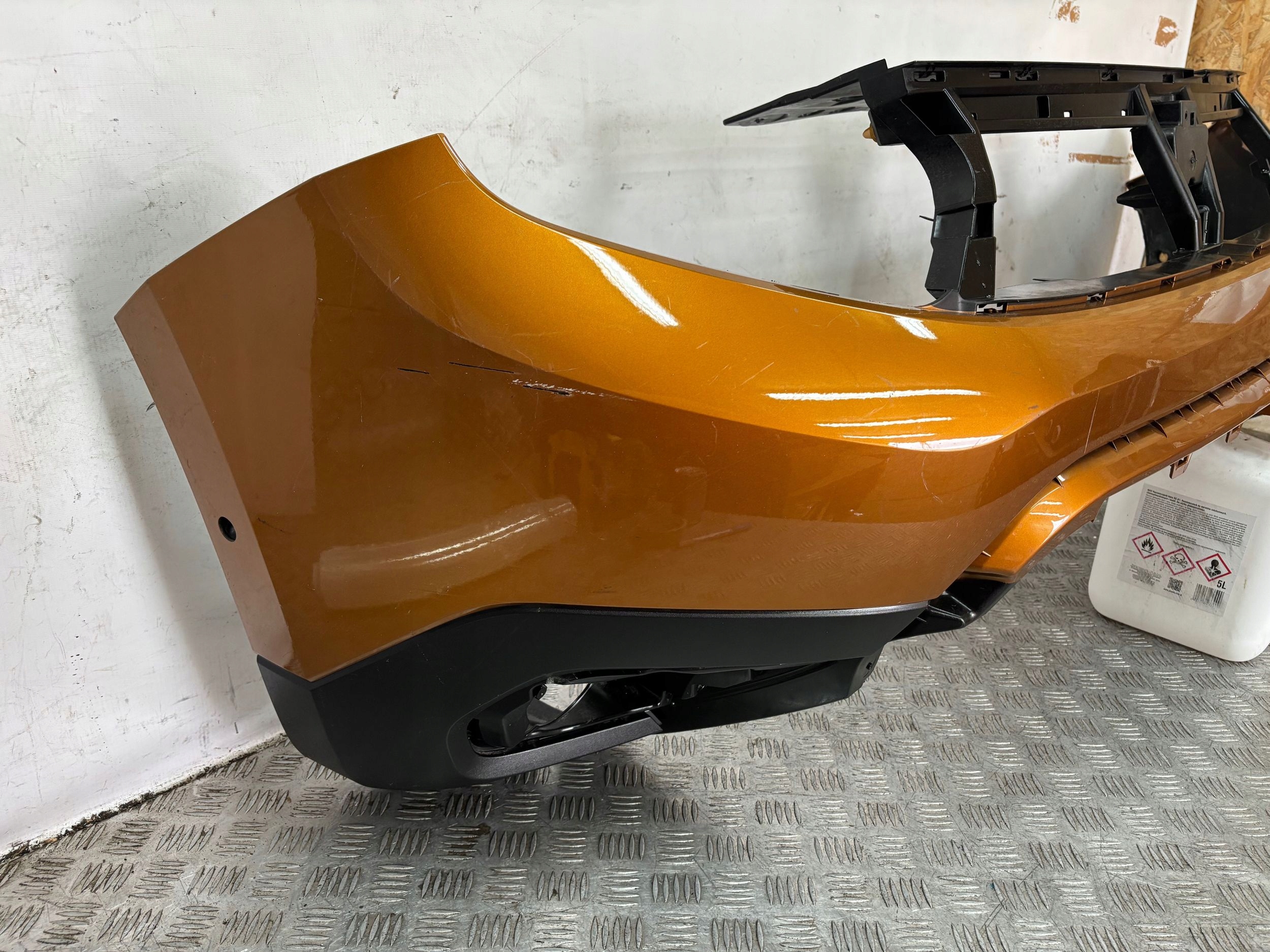 PREDNÝ NÁRAZNÍK DACIA DUSTER II 2 17-
