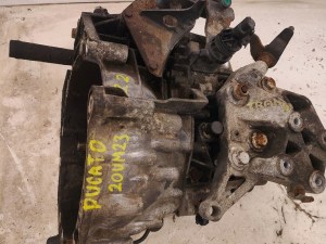 Fiat ducato peugeot boxer 2.2 diesel 20um23 PREVODOVKA MANUALNA Fiat ducato peugeot boxer 2.2 diesel 20um23 PREVODOVKA MANUALNA