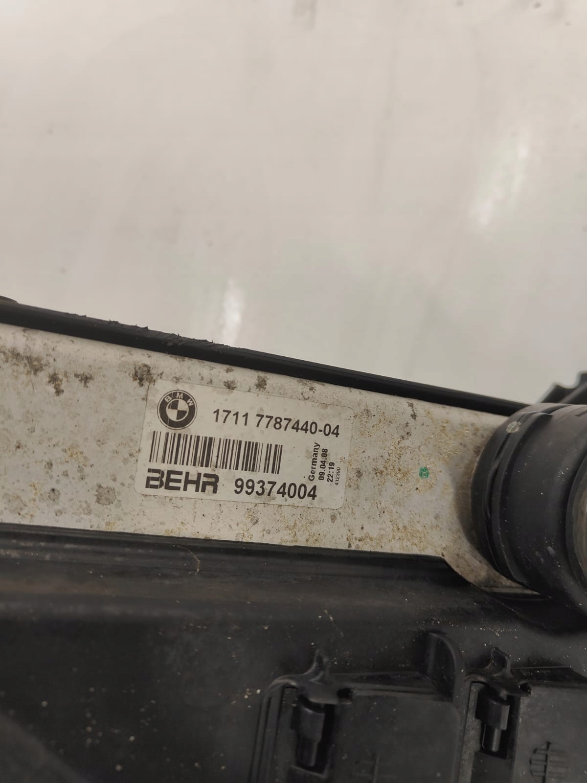 BMW e60 520d n47 oe 7726010401 CHLADICE VENTILATOR