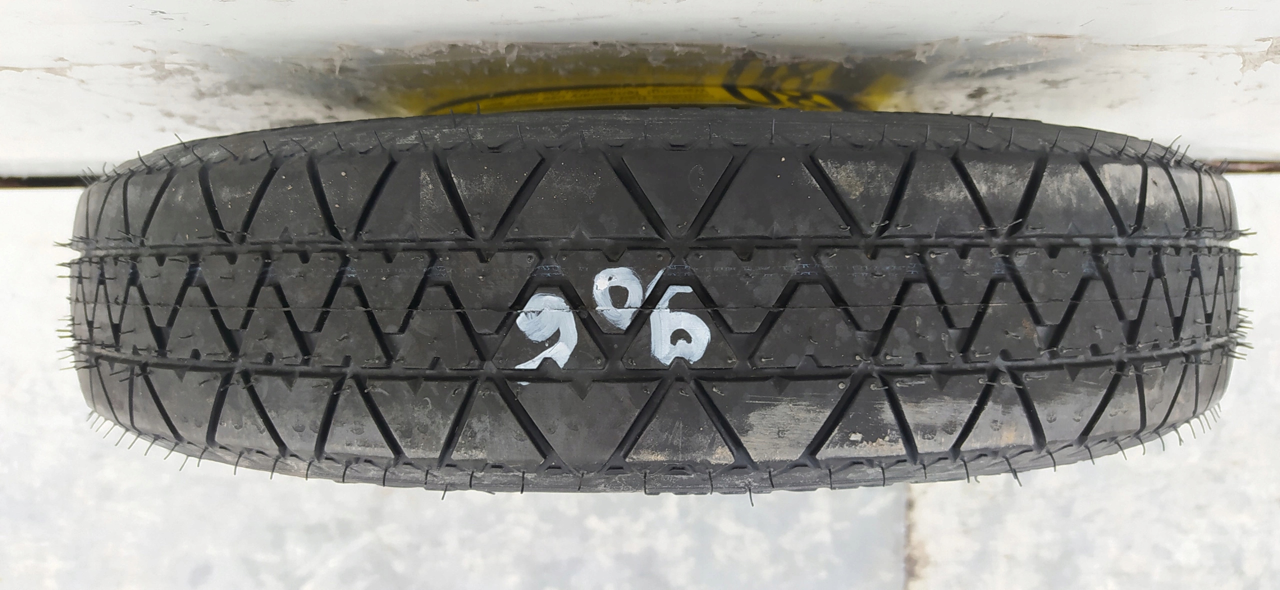 VW POLO 6N REZERVA DOJAZDOVE KOLESO 6N0601025G 4X100