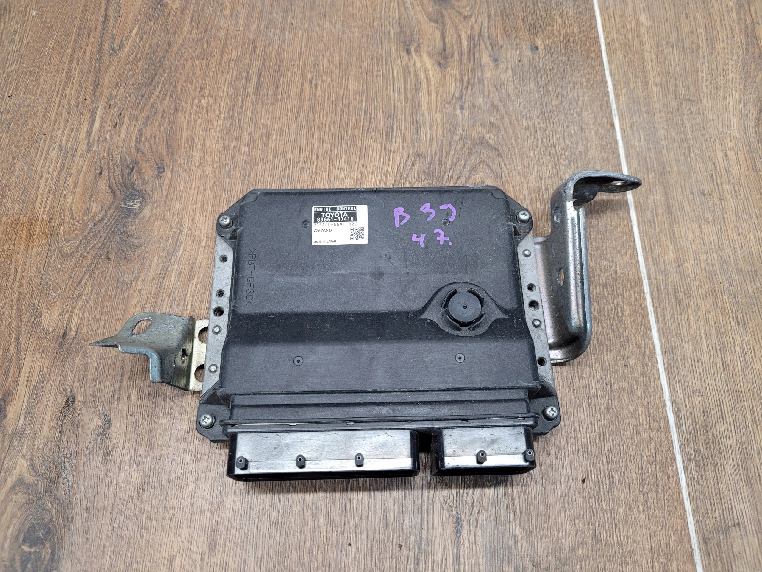 TOYOTA PRIUS III RIADIACA JEDNOTKA MOTORA 89661-47410