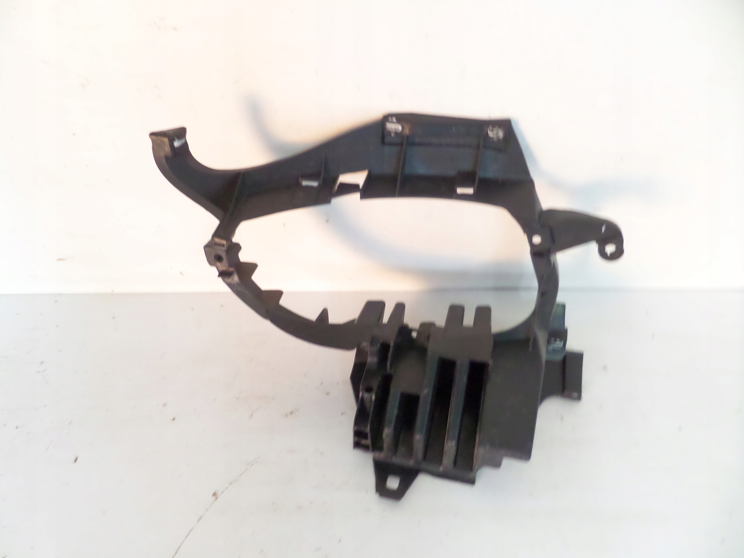 LAVY PREDNY DRZIAK MERCEDES A KLASA W169 04-08