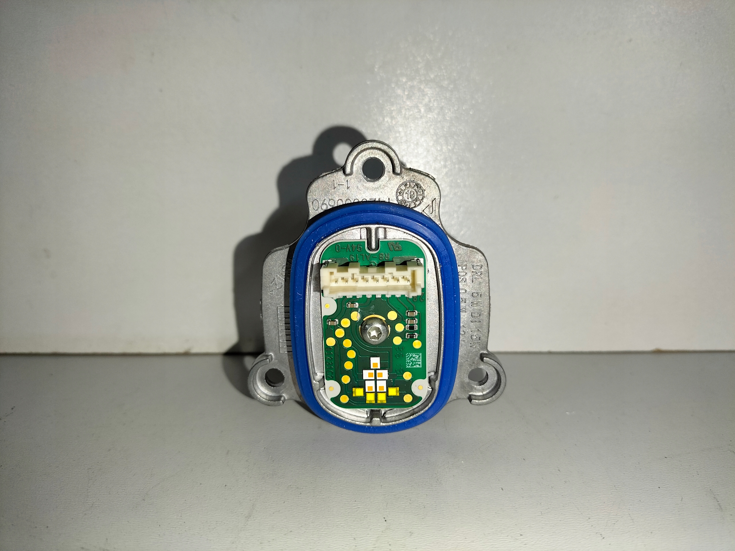 MENIČ NAPÄTIA MODUL LED VW SKODA 1420000690