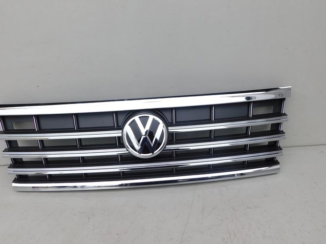 VW TOUAREG III 760 18- MRIEZKA LISTA